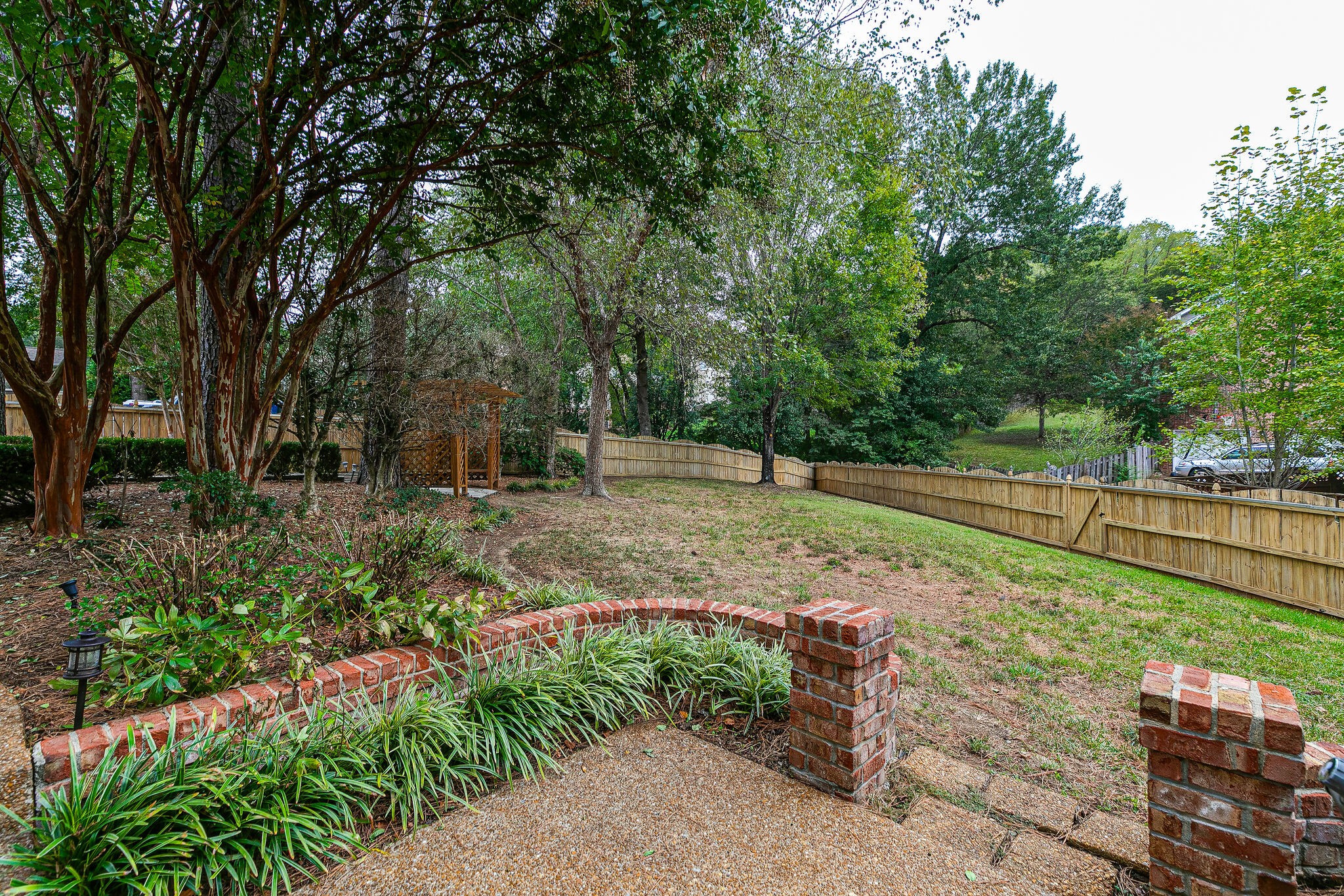 8012 Pine Forest Dr