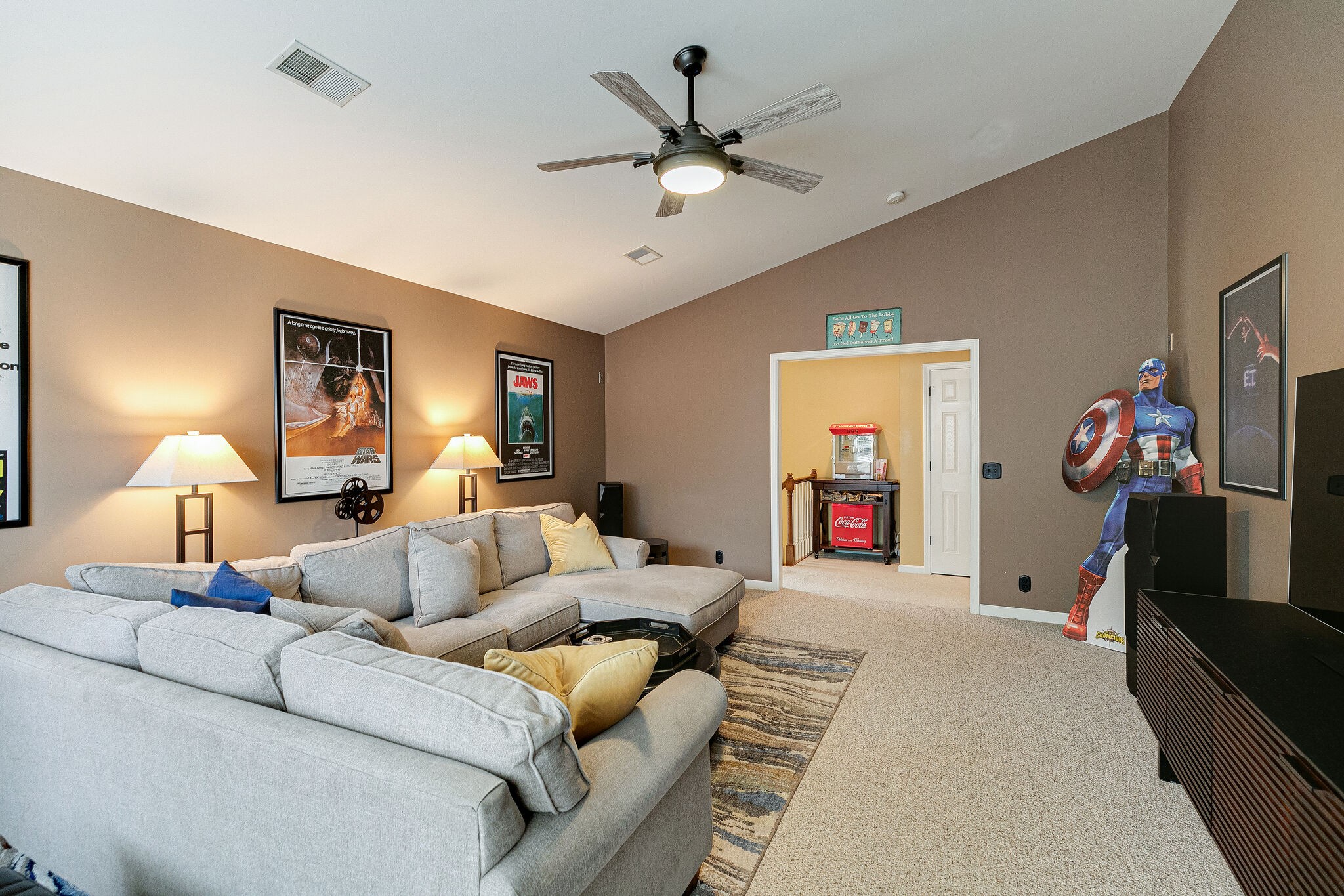8012 Pine Forest Dr