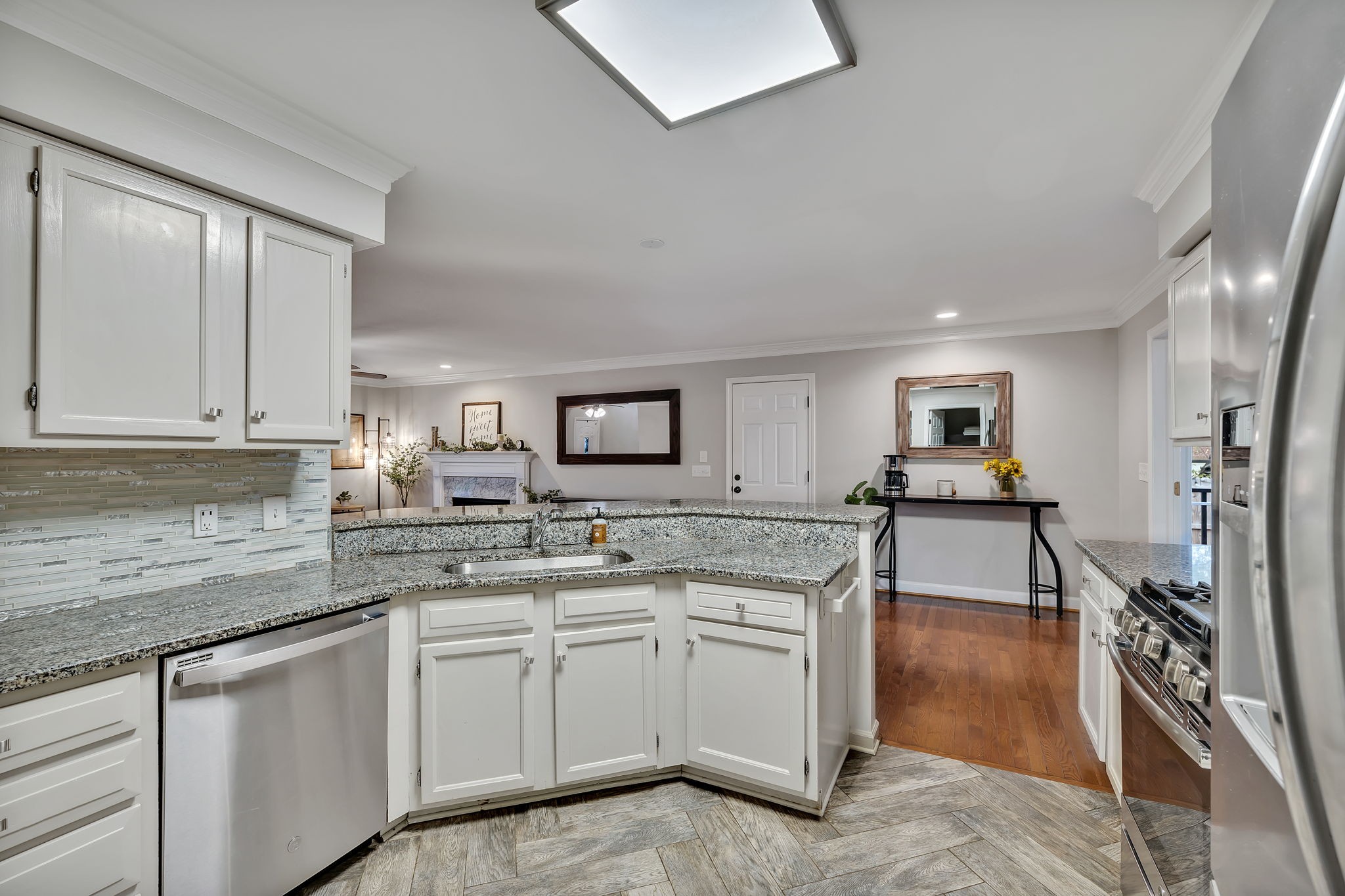 3024 Liberty Hills Dr