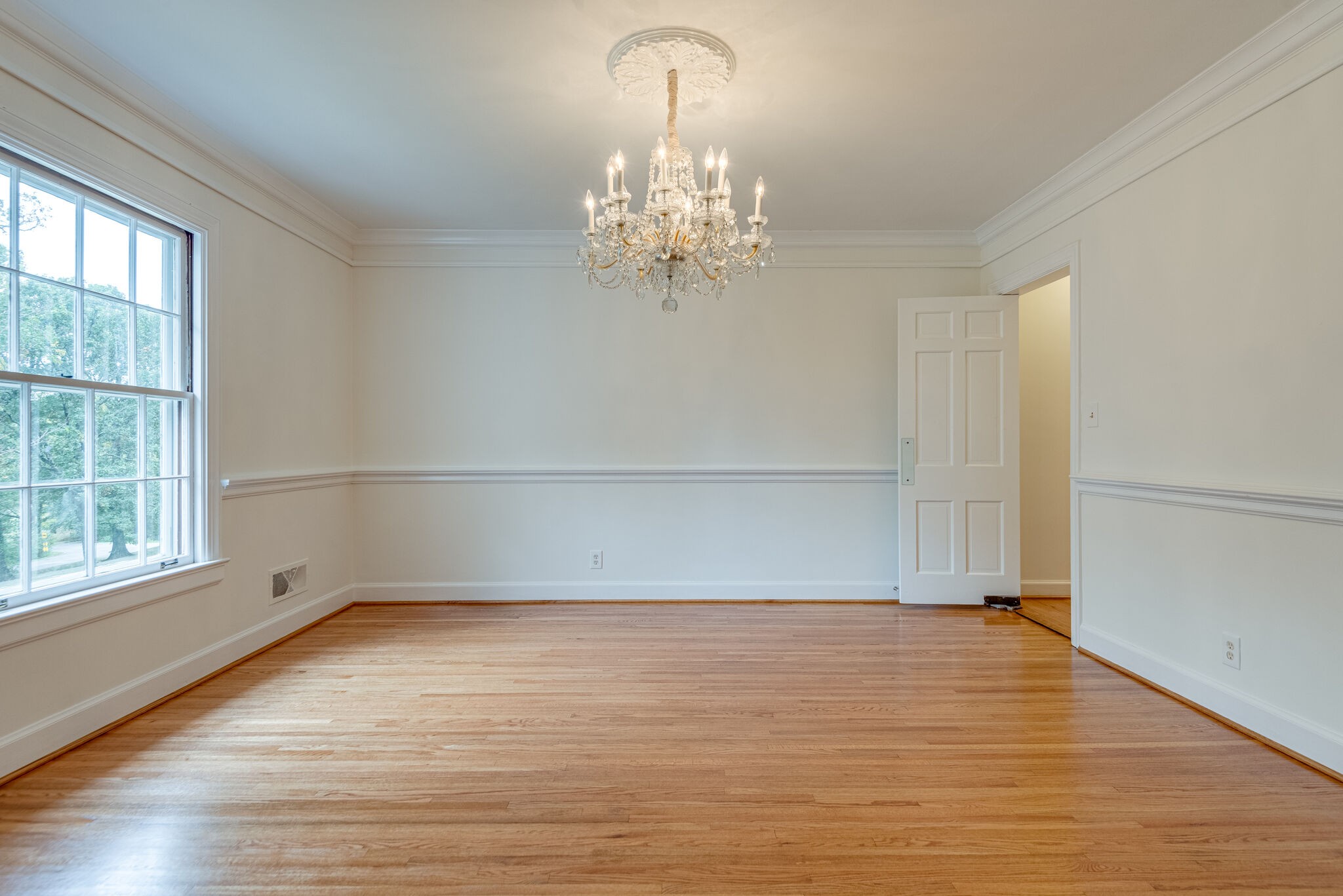 6006 Hickory Valley Rd