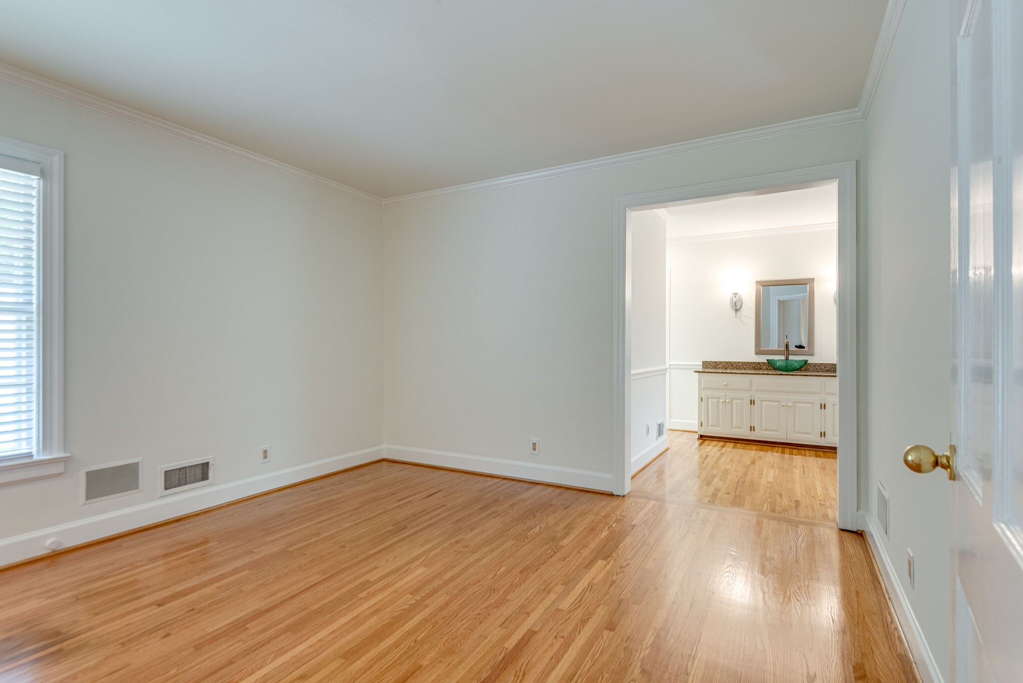 6006 Hickory Valley Rd