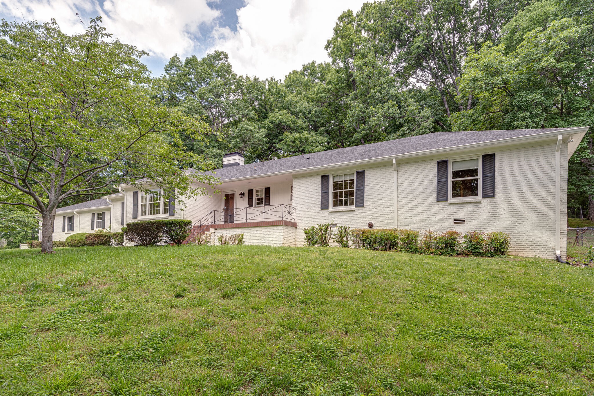 6006 Hickory Valley Rd