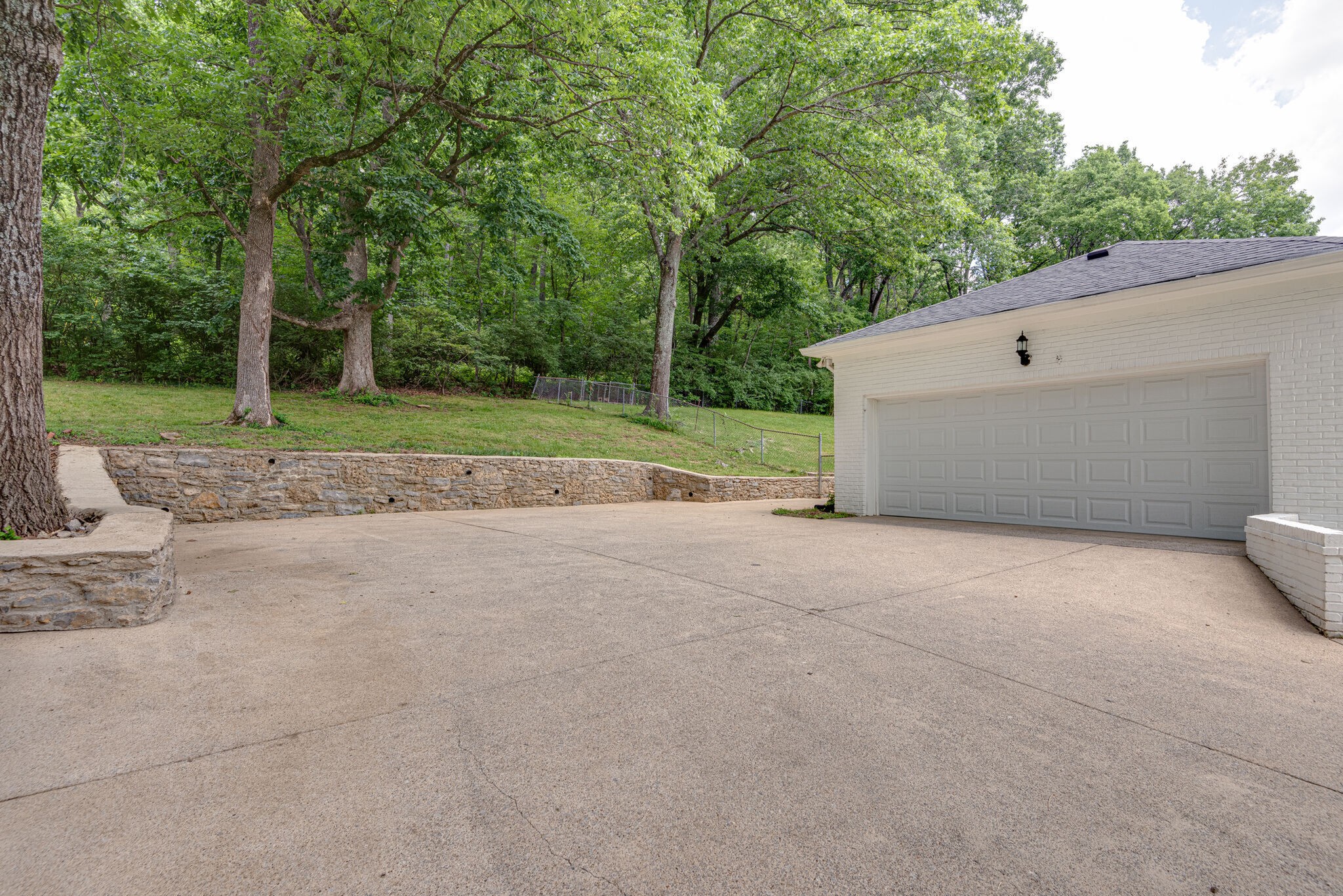 6006 Hickory Valley Rd