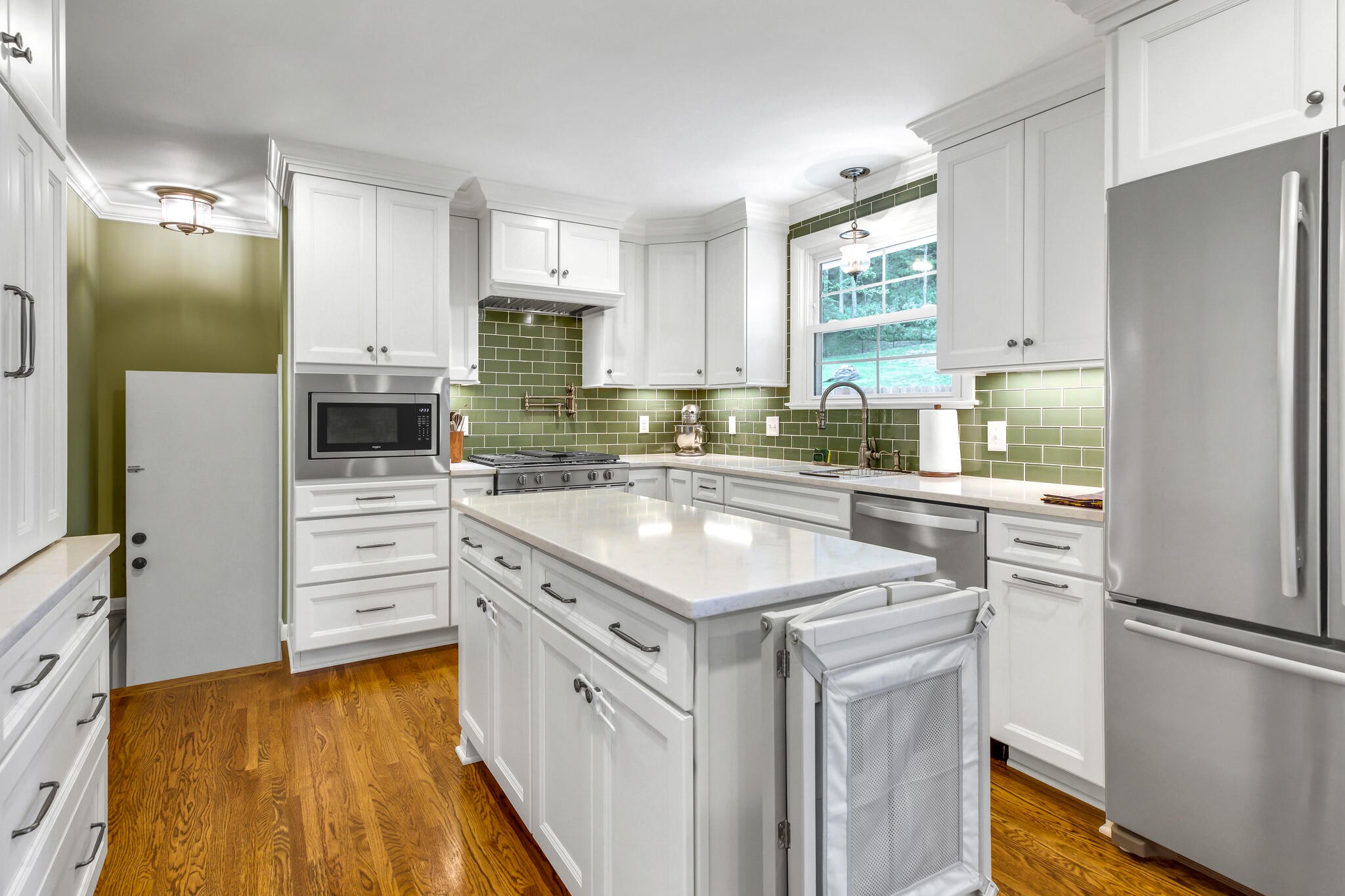 816 Highland Park Ct