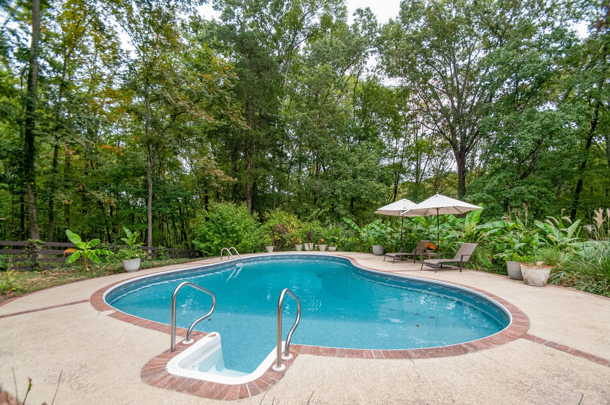 1237 Temple Ridge Dr