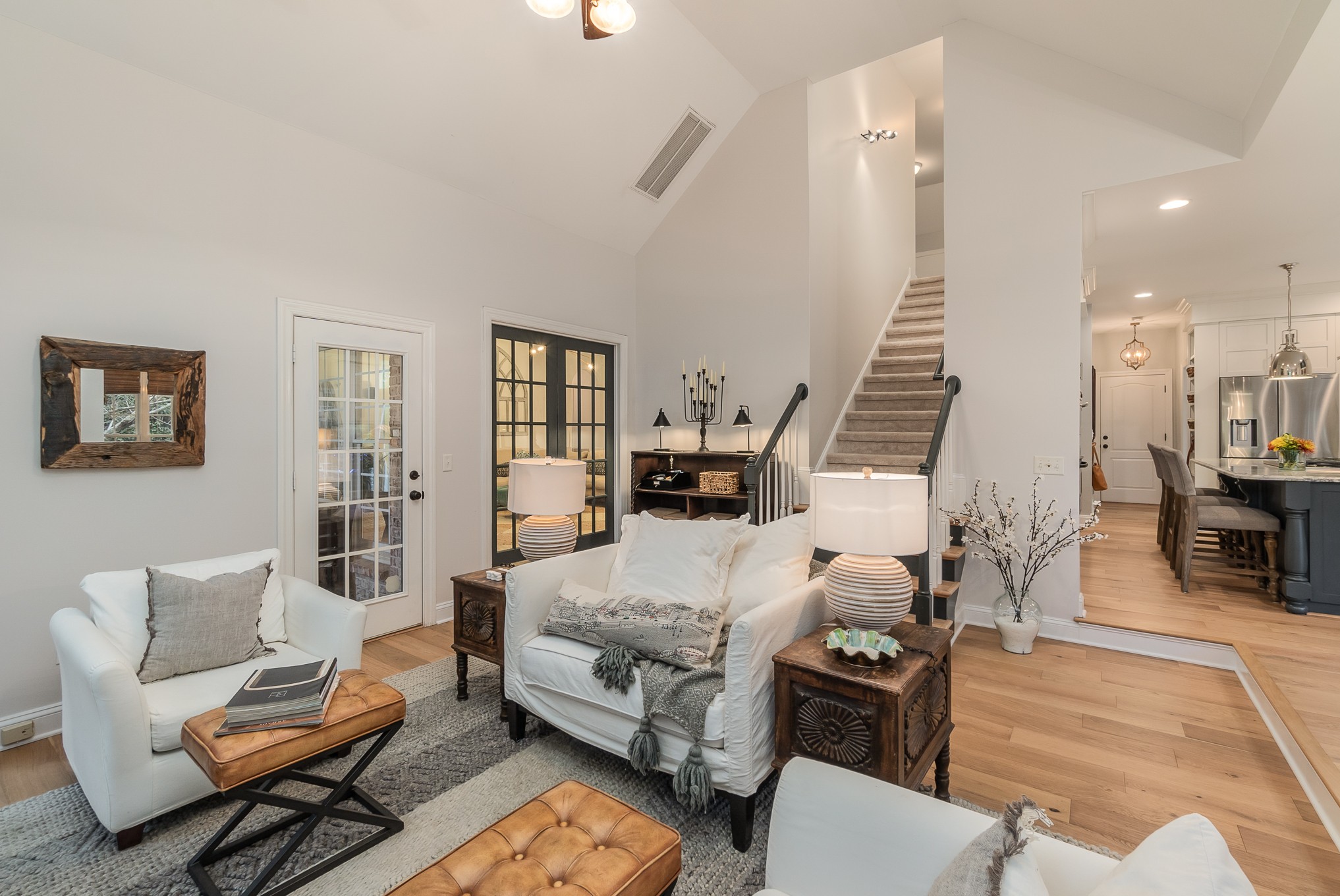 9461 Calais Ct