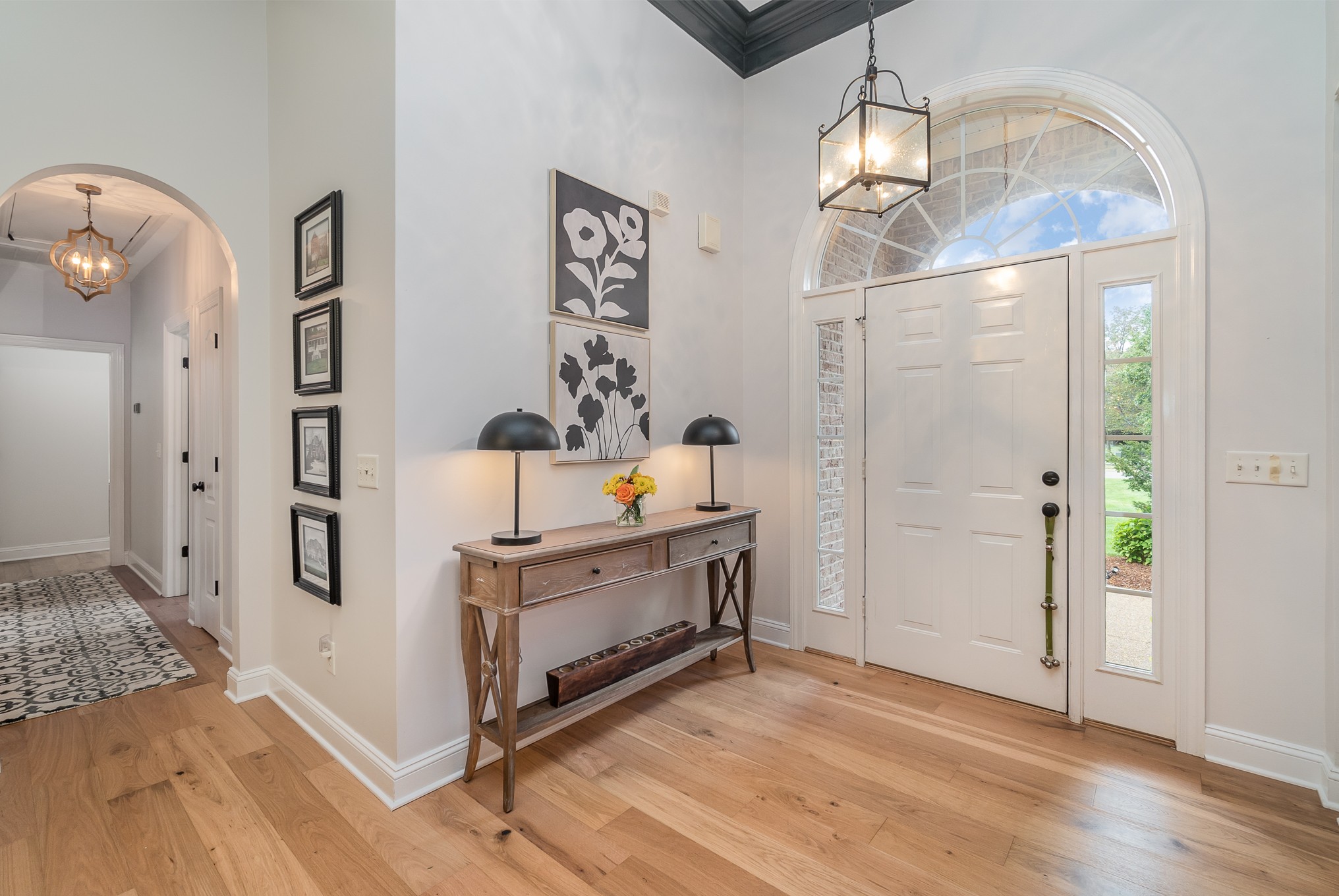 9461 Calais Ct