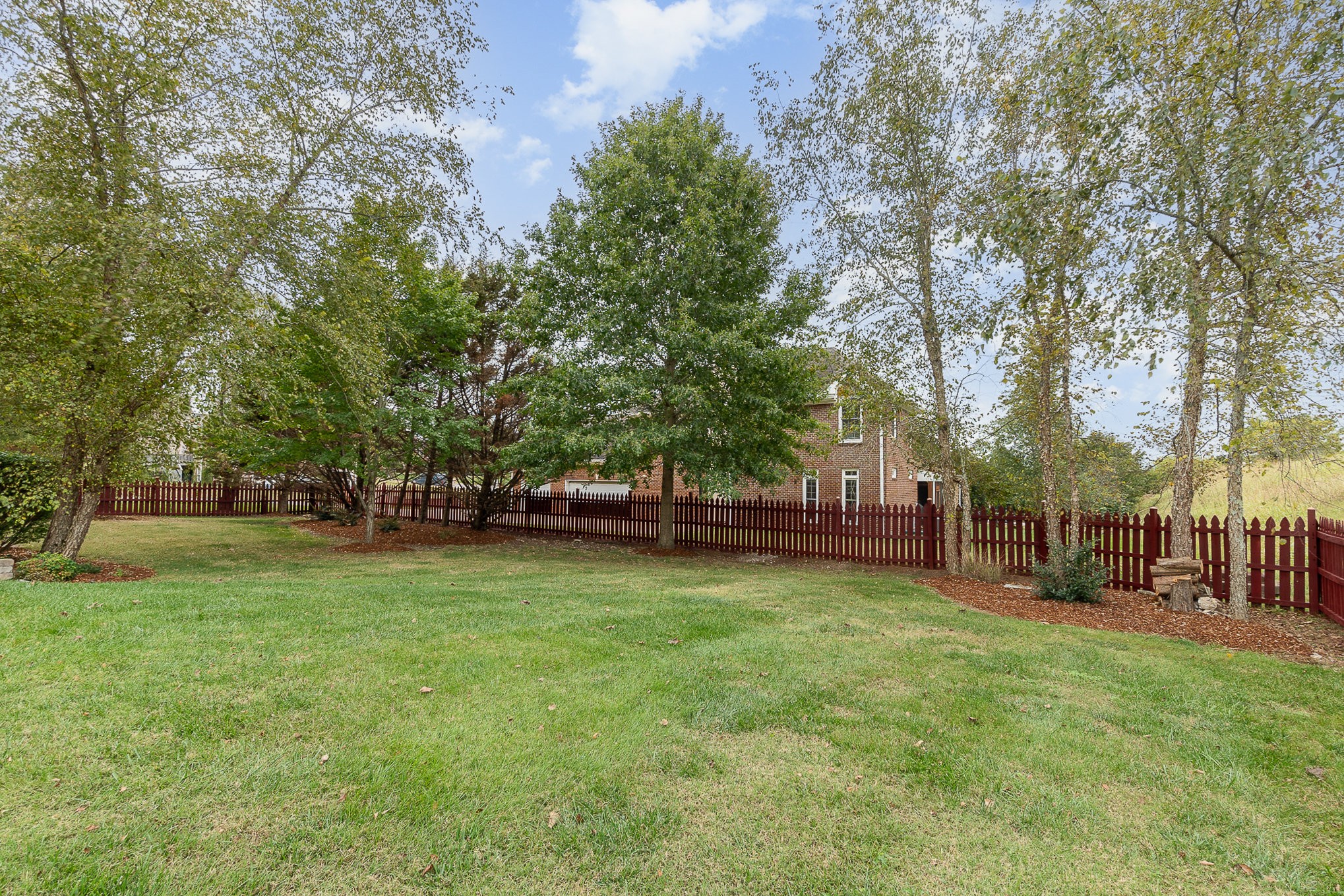 9461 Calais Ct