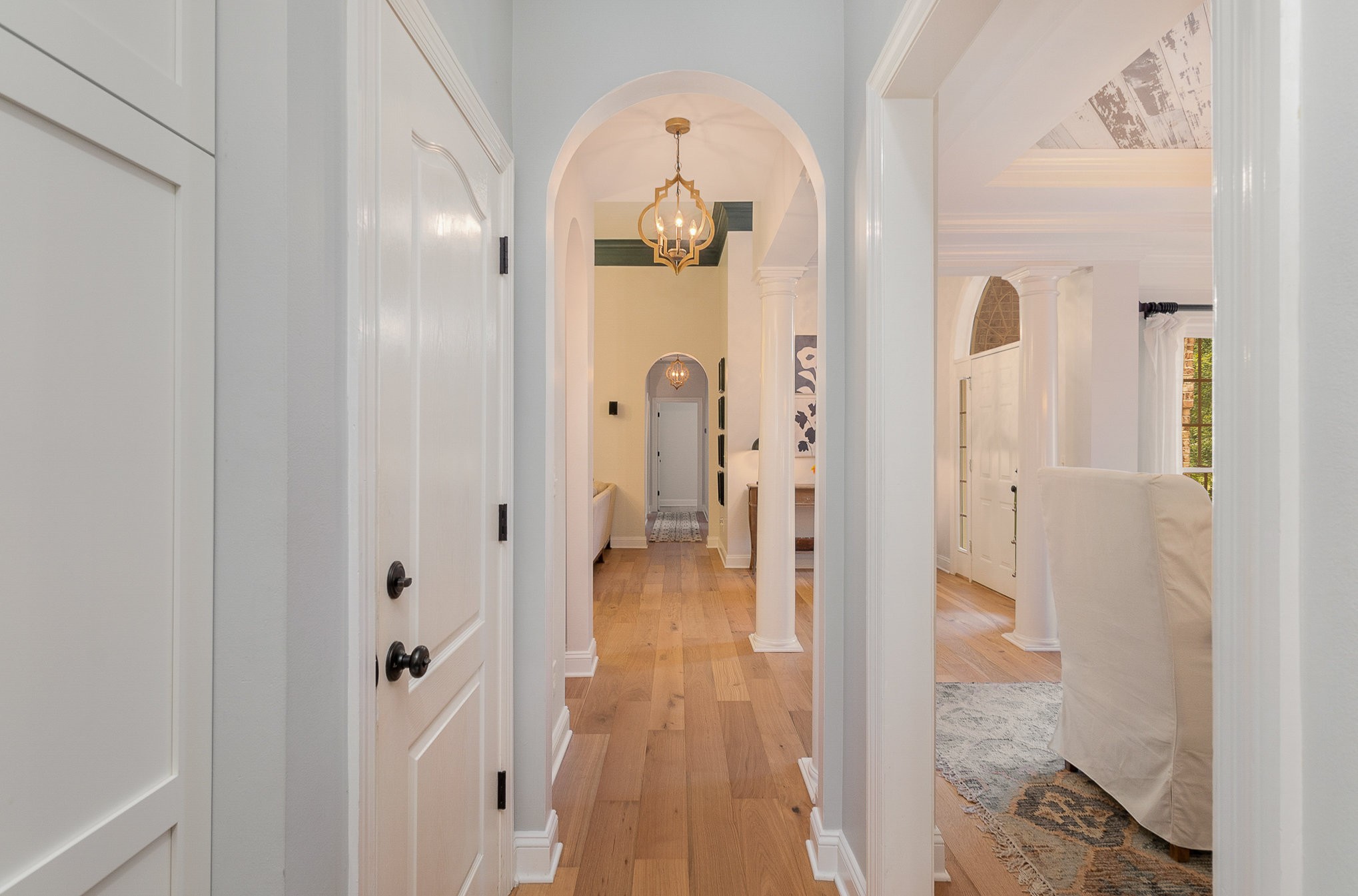 9461 Calais Ct