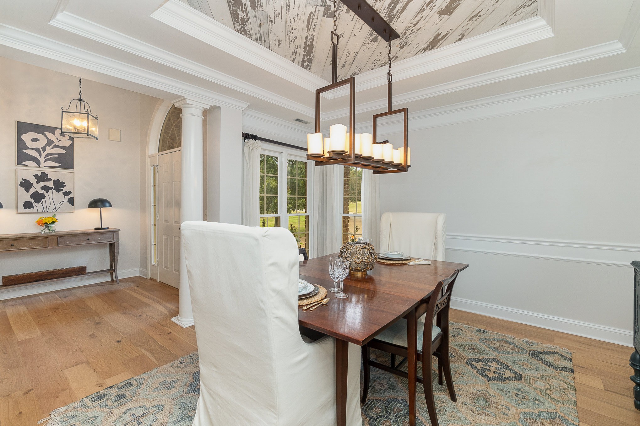 9461 Calais Ct