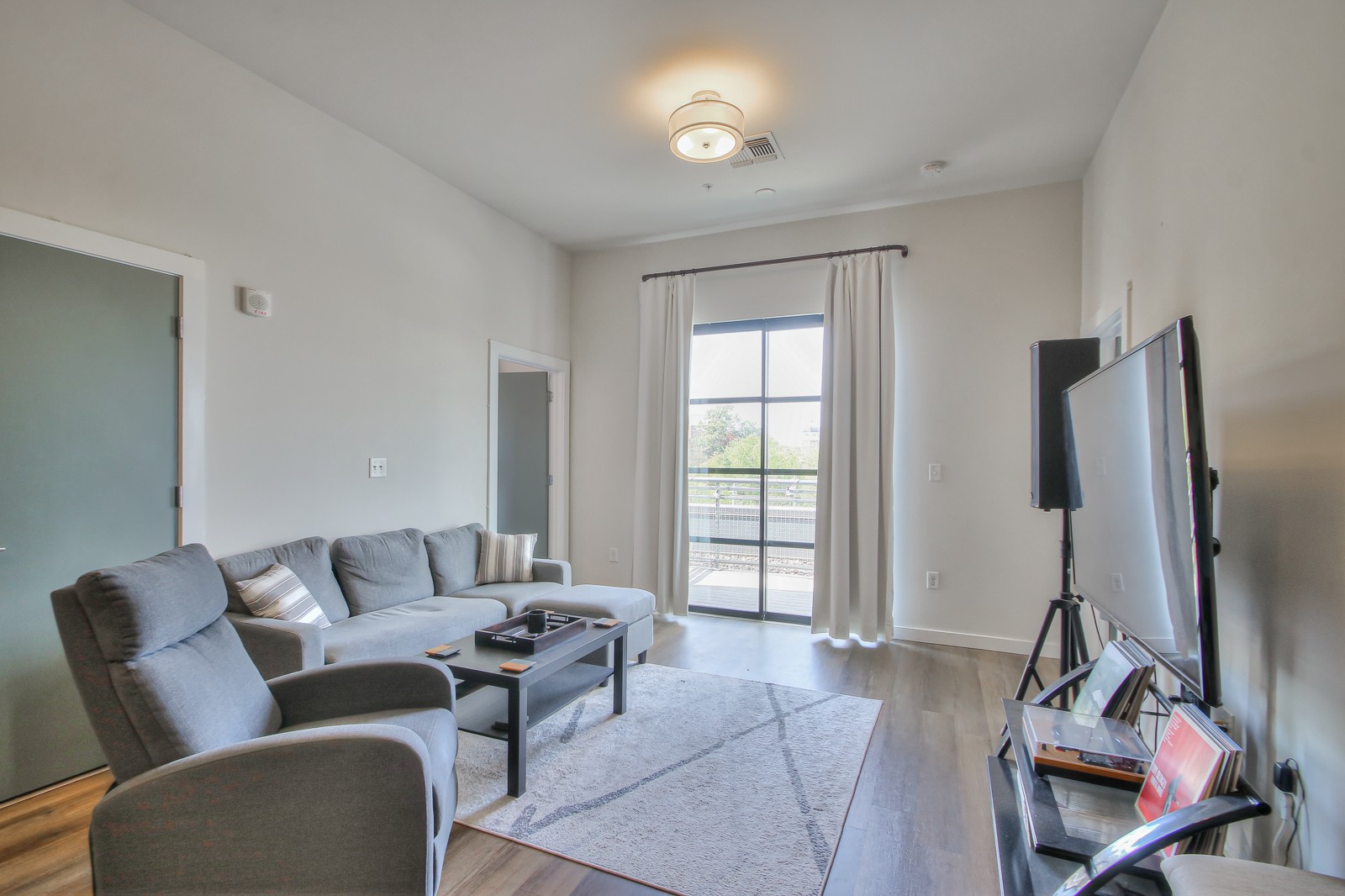 1900 12th Ave, S Unit: 511