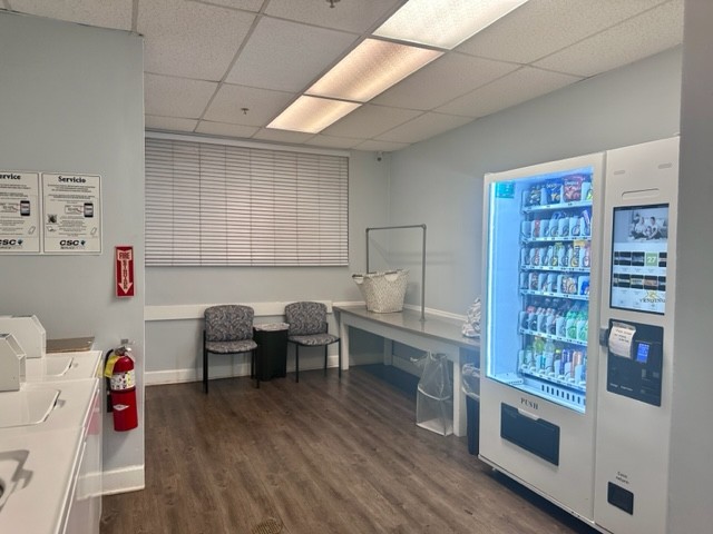 3415 W End Ave Unit: 910E