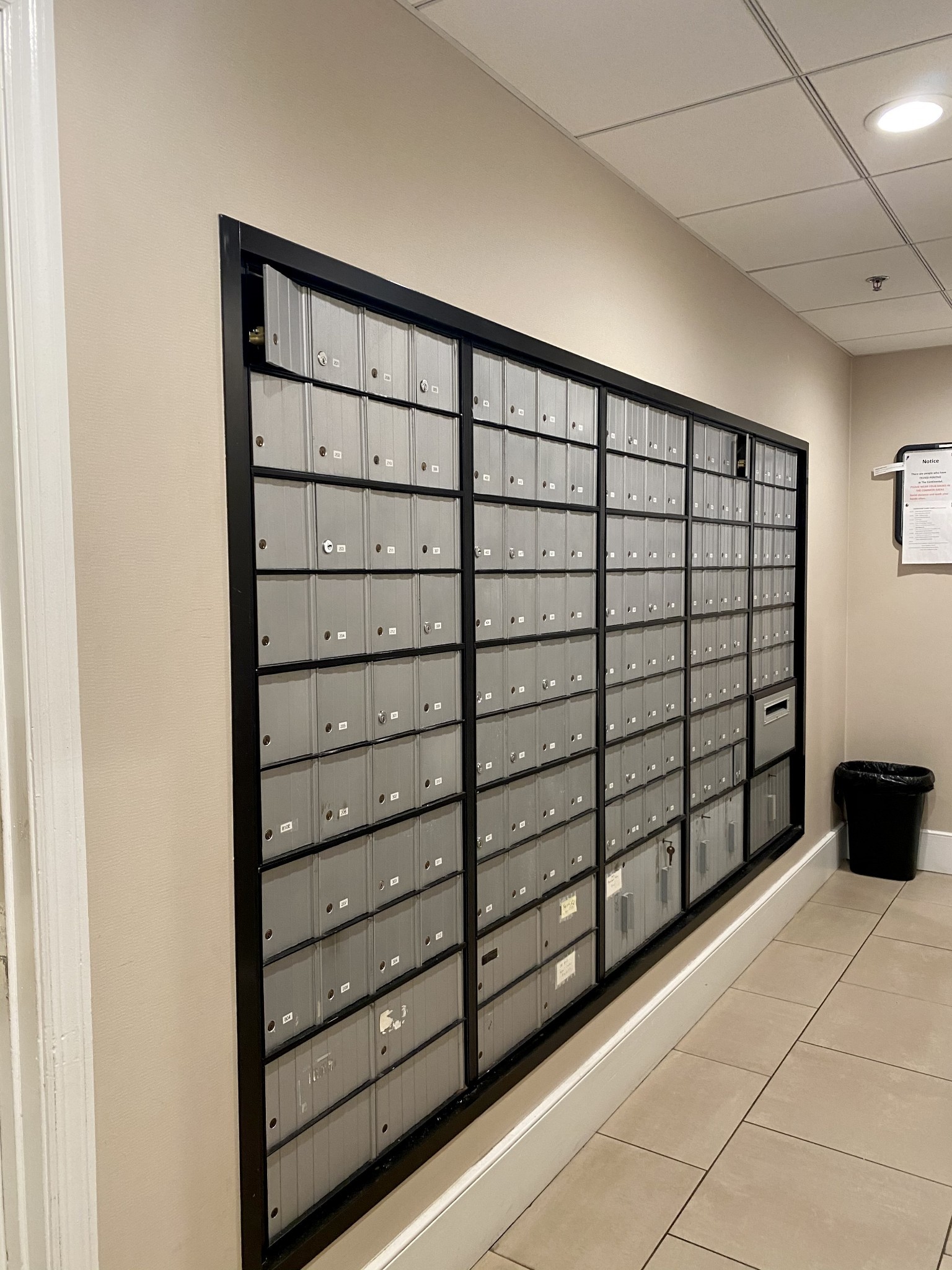 3415 W End Ave Unit: 910E