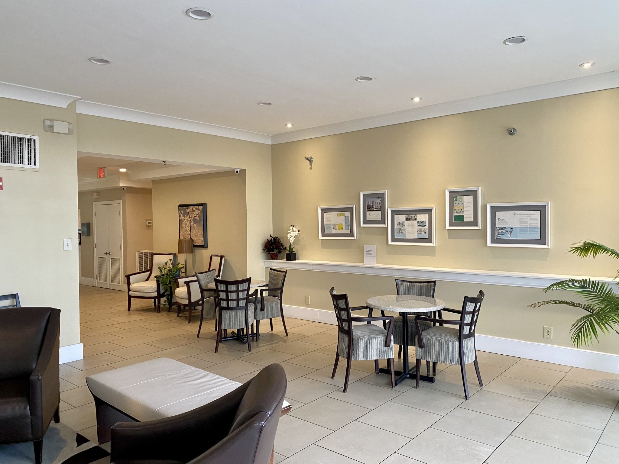 3415 W End Ave Unit: 910E