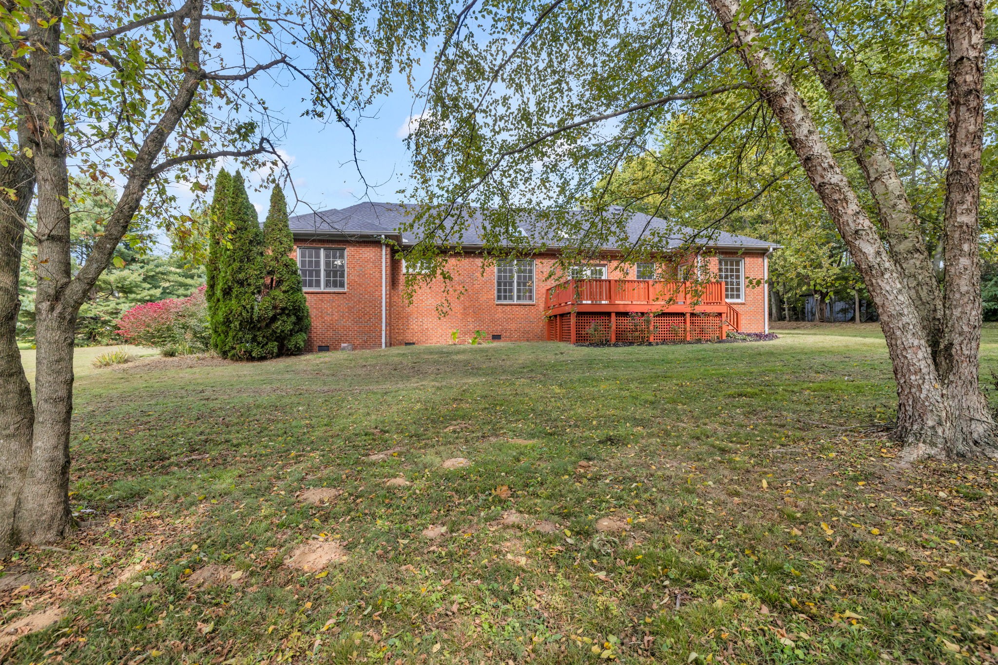 615 Burton Dr