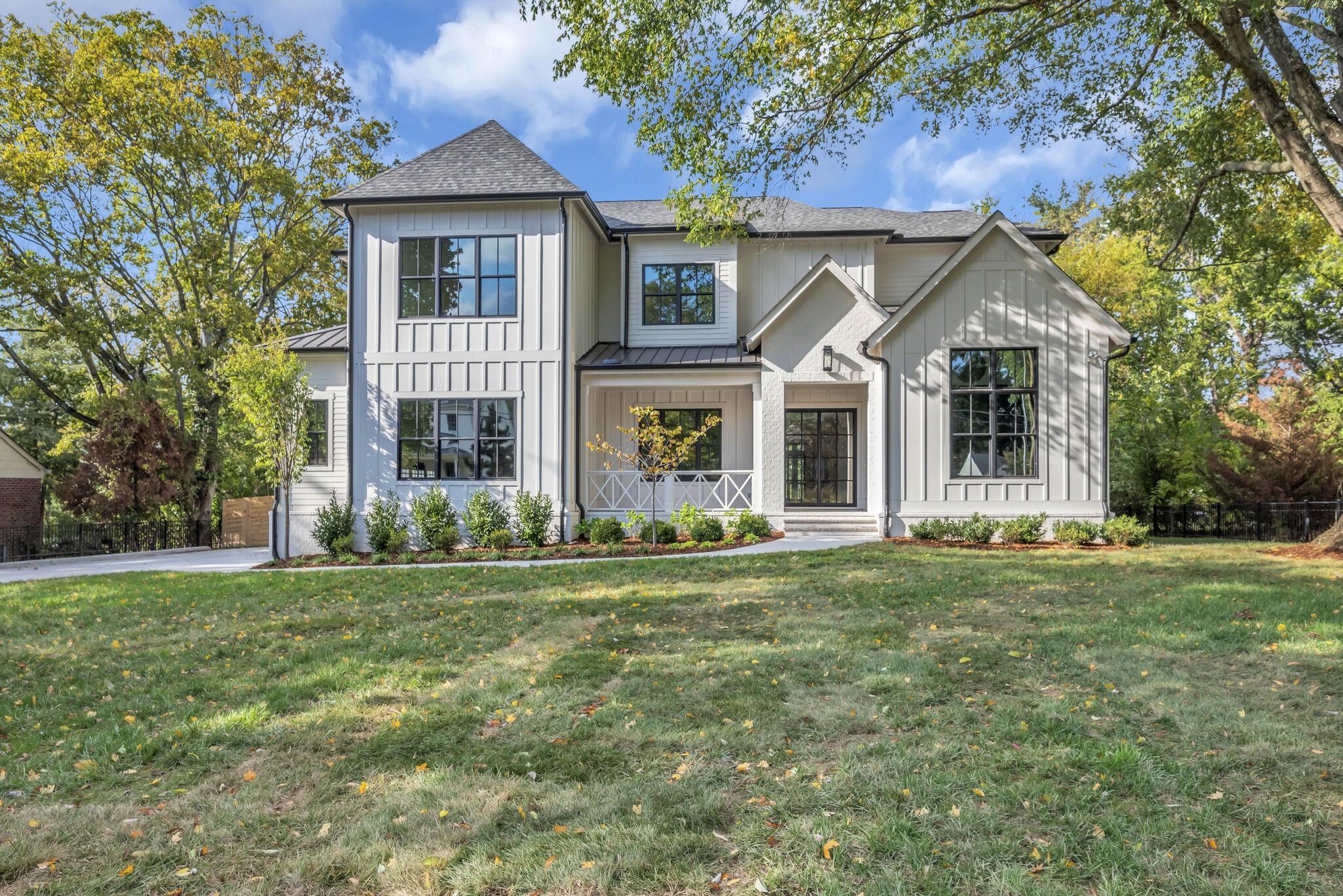 4125 Outer Dr