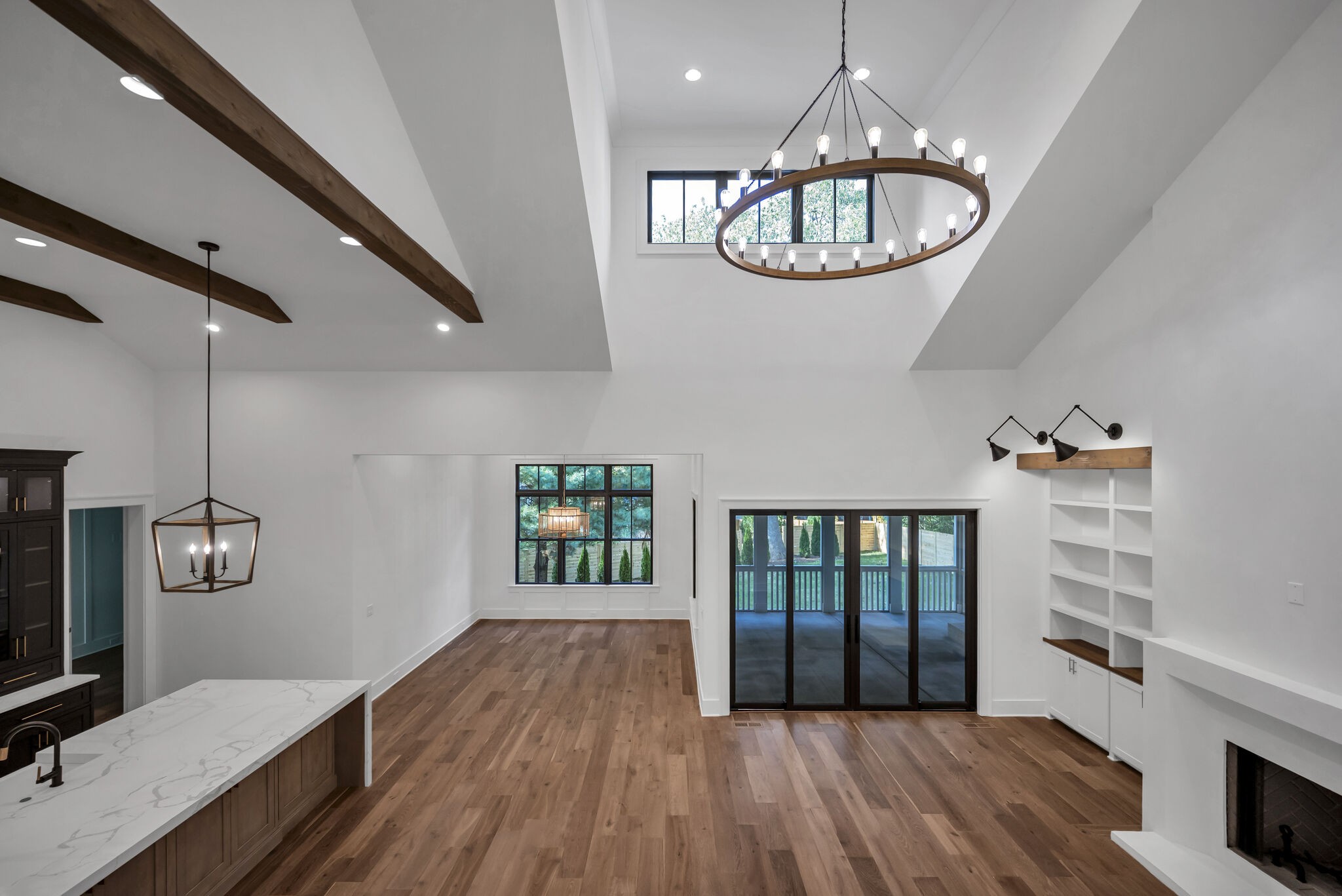 4125 Outer Dr