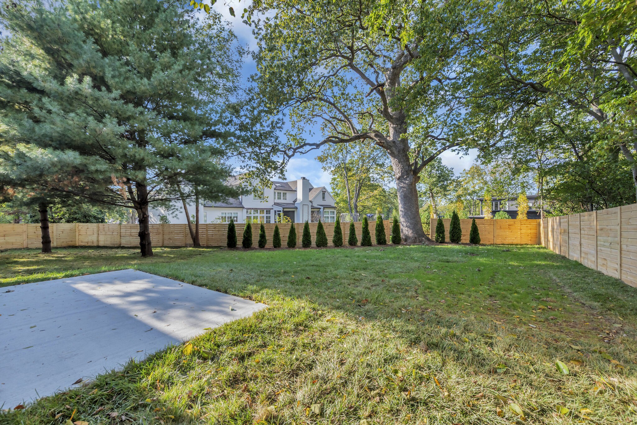 4125 Outer Dr