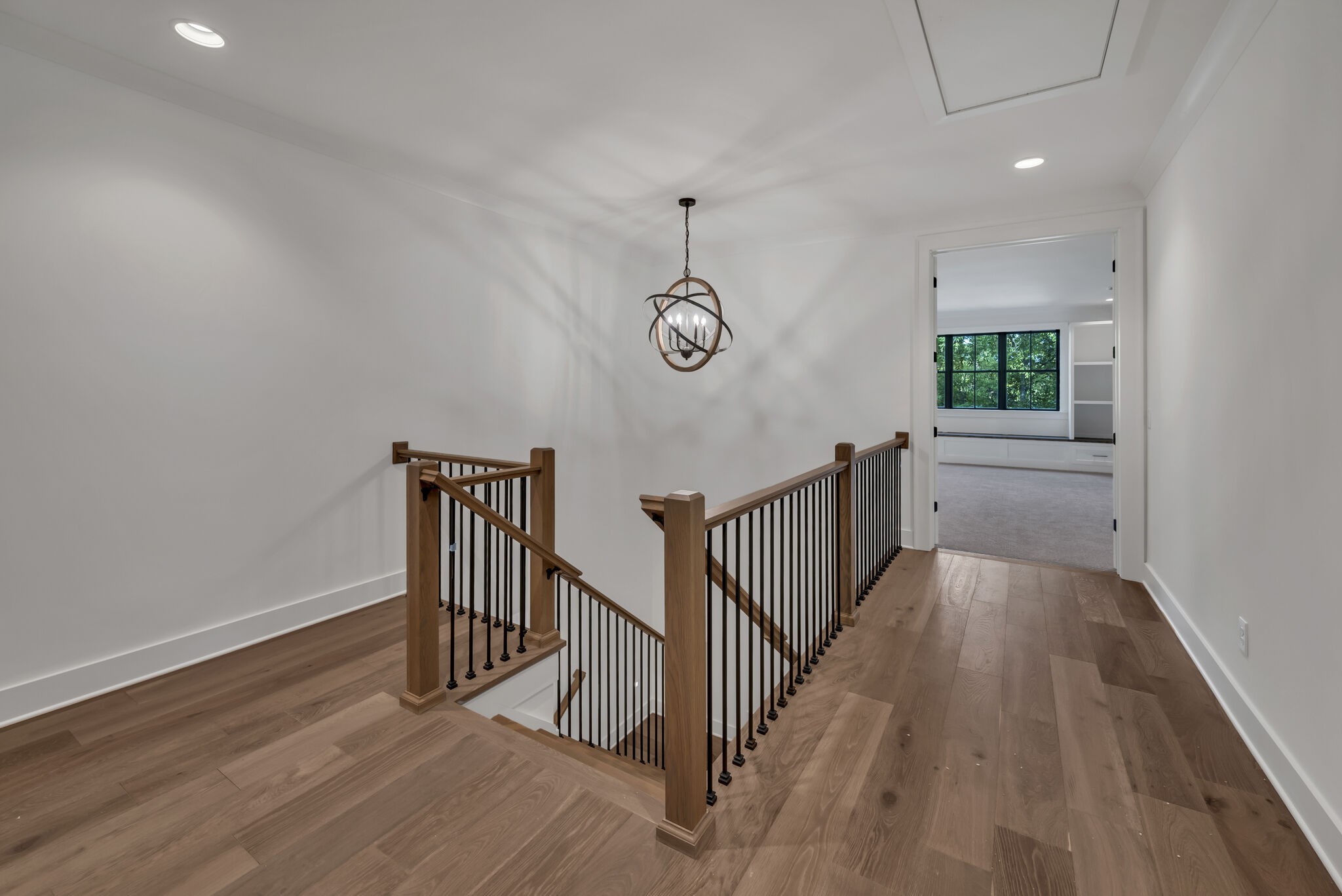 4125 Outer Dr