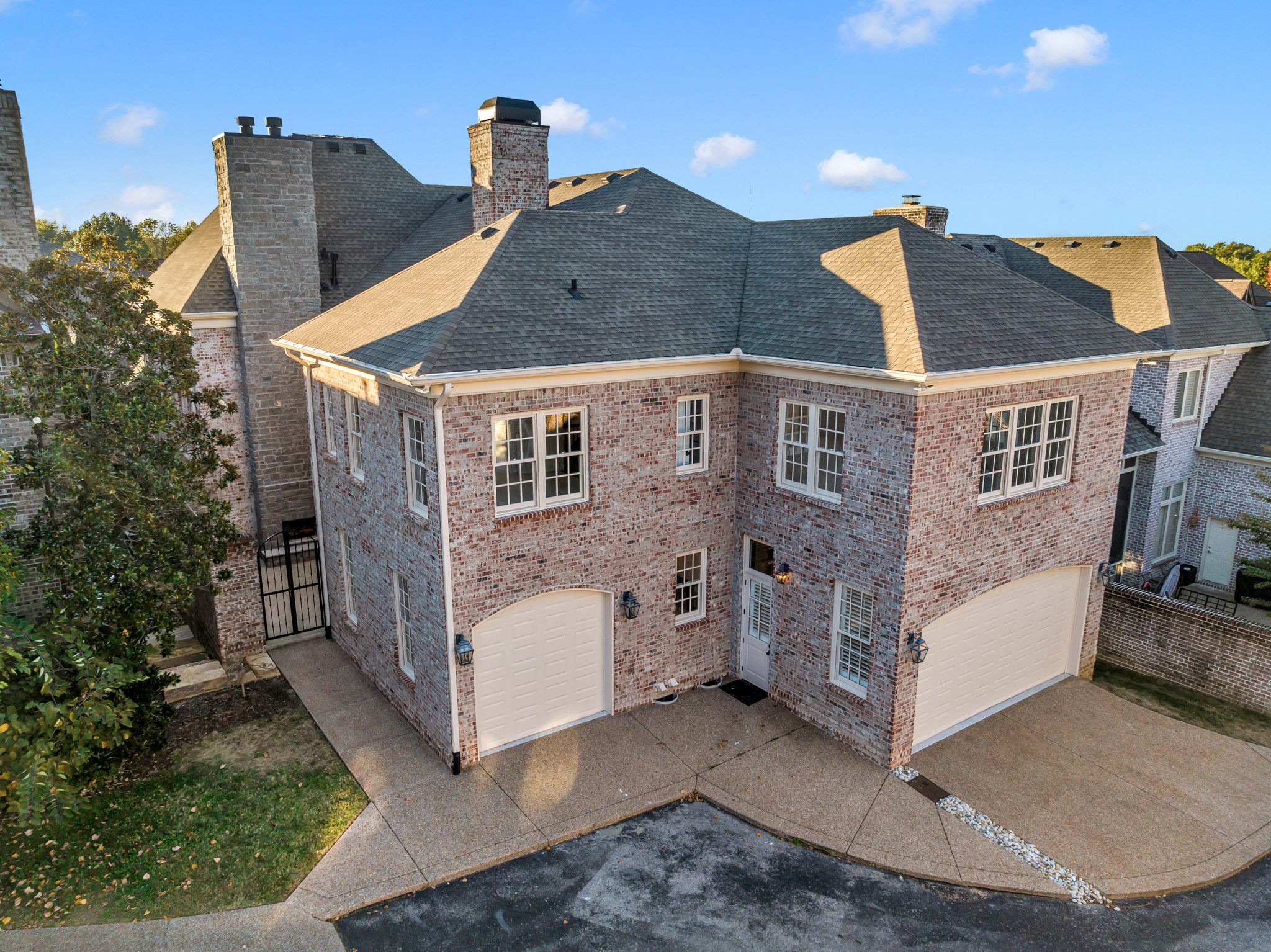 914 Bowring Park