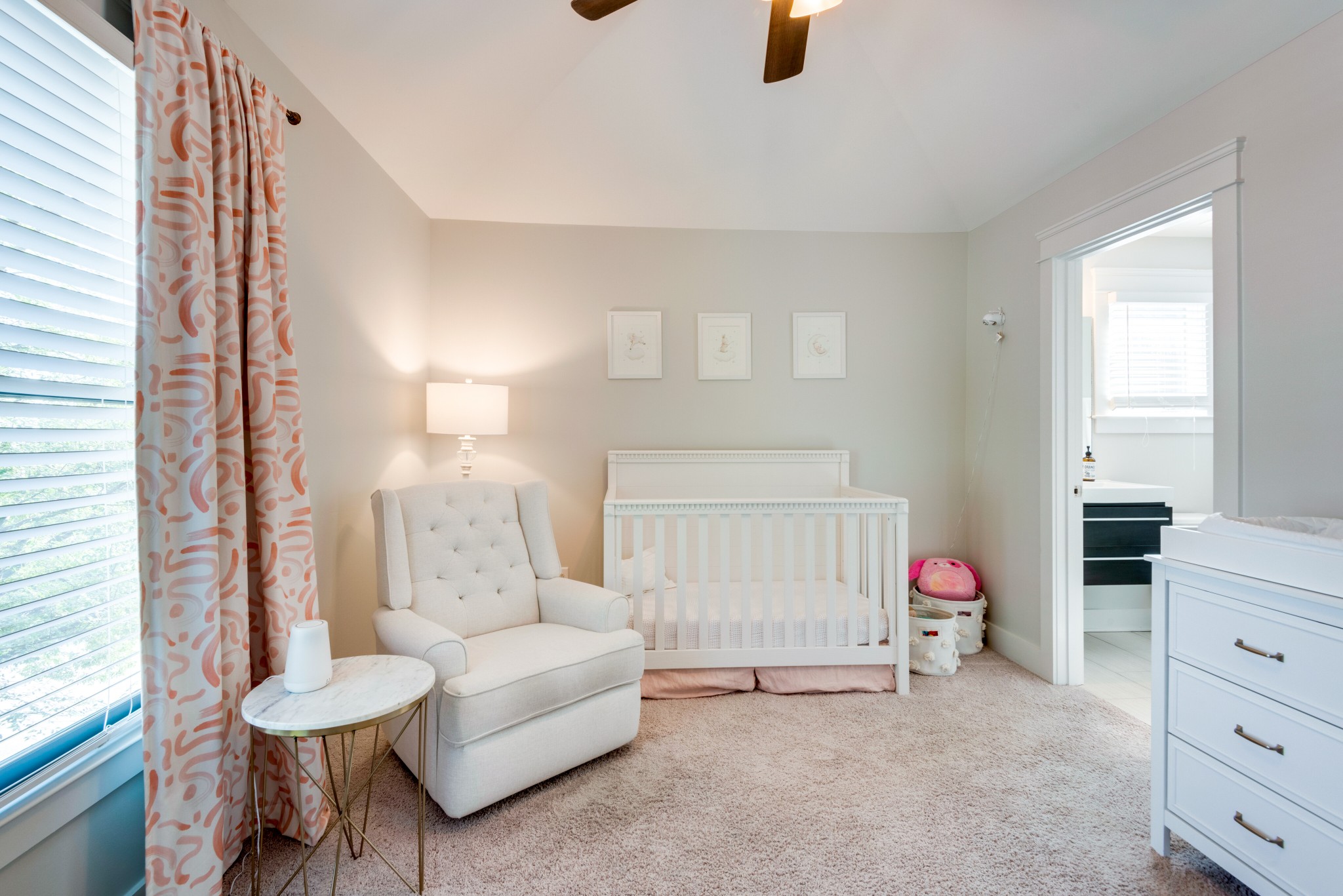 302 Artisan Ln