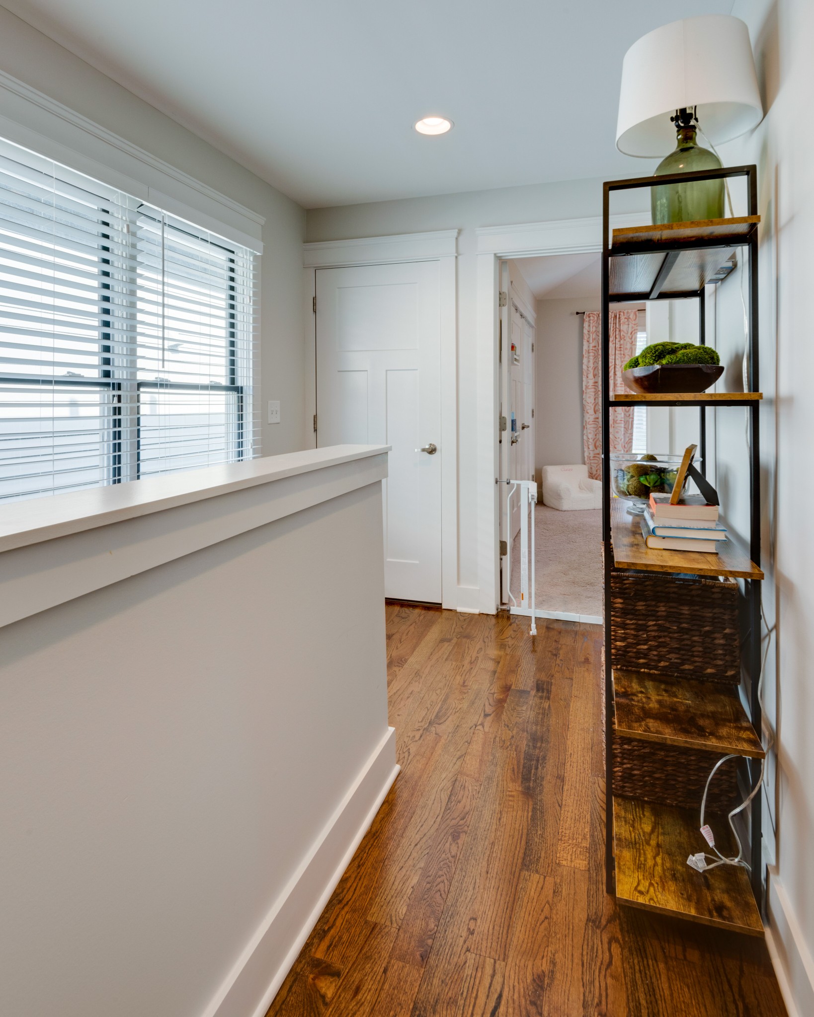 302 Artisan Ln