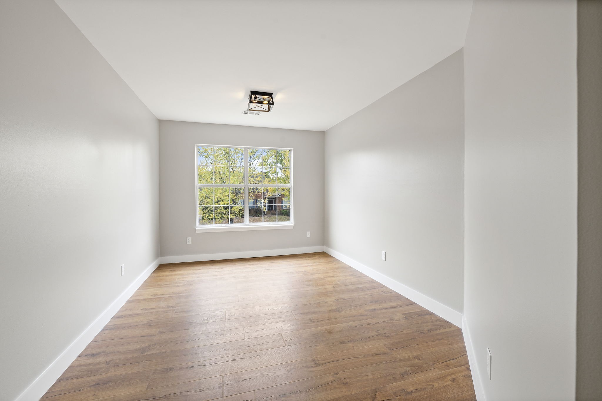391 Dandridge Dr