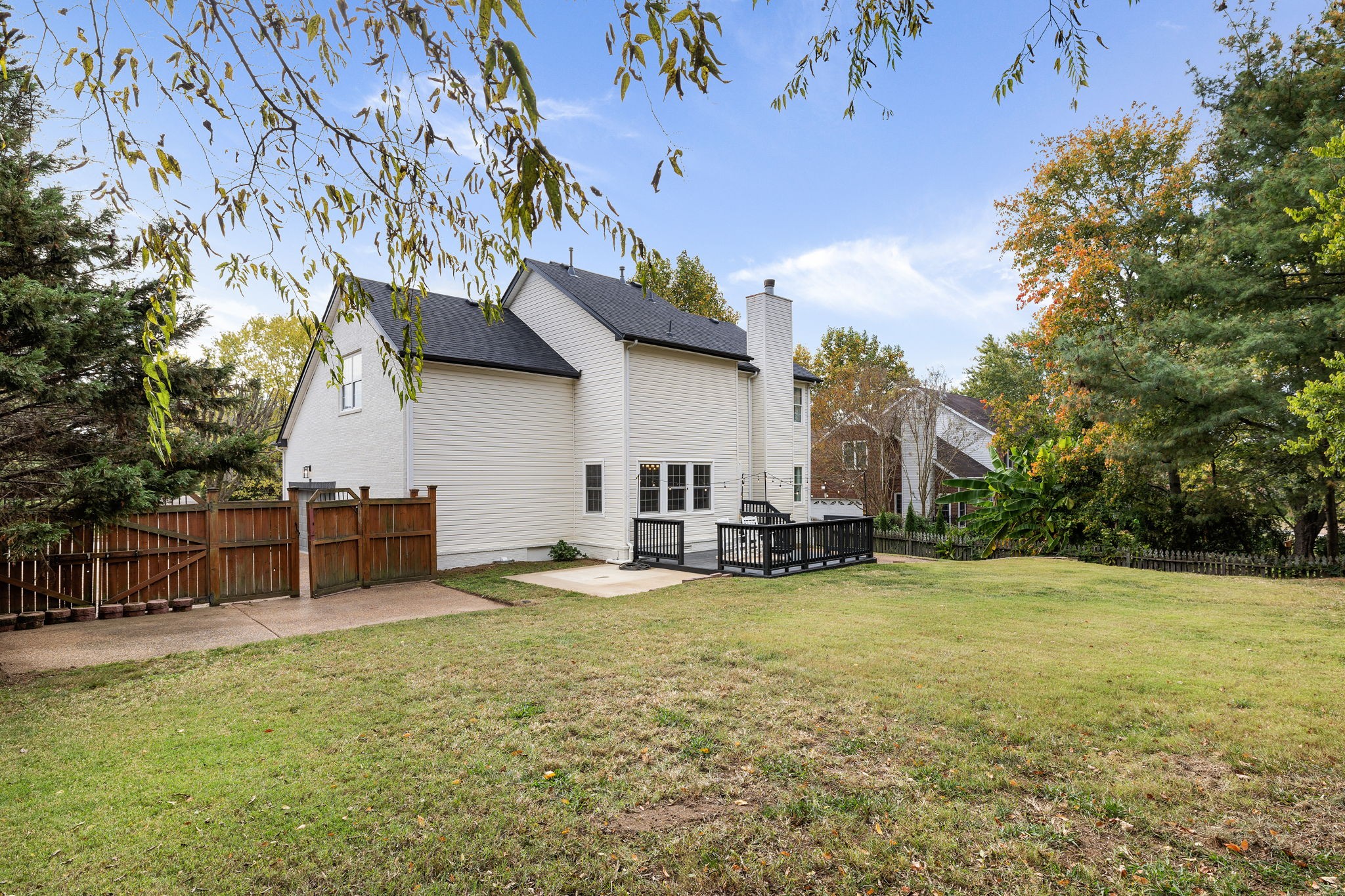 391 Dandridge Dr