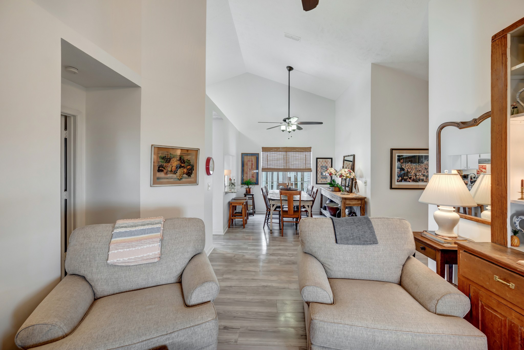 1006 Valley Dr