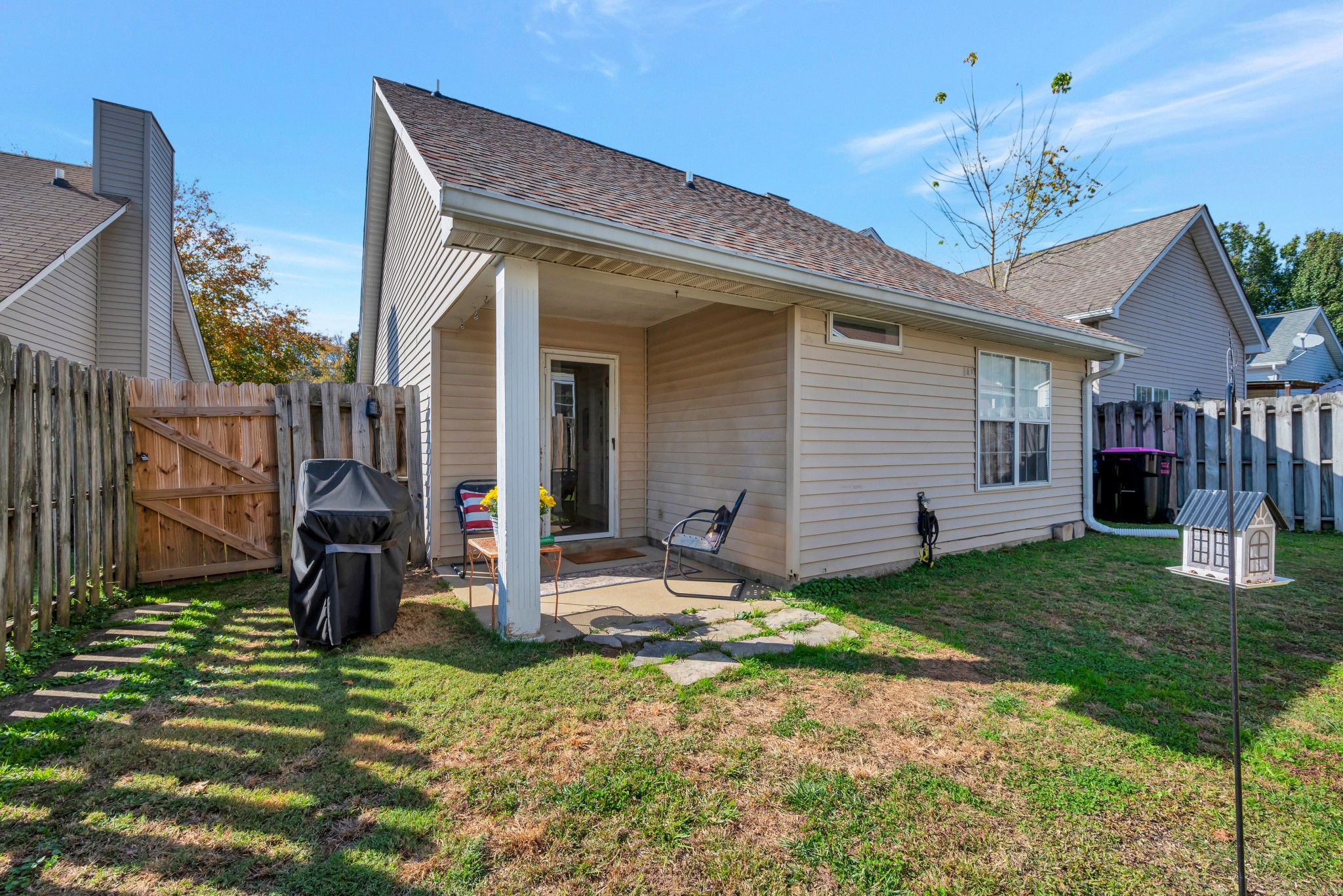 1006 Valley Dr