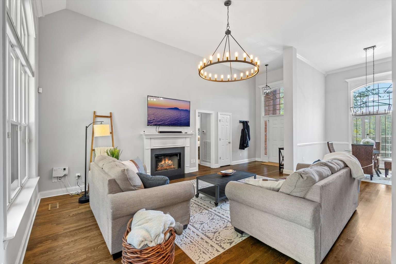 2125 Sherbrooke Ln