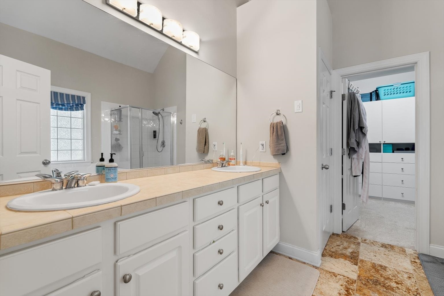2125 Sherbrooke Ln