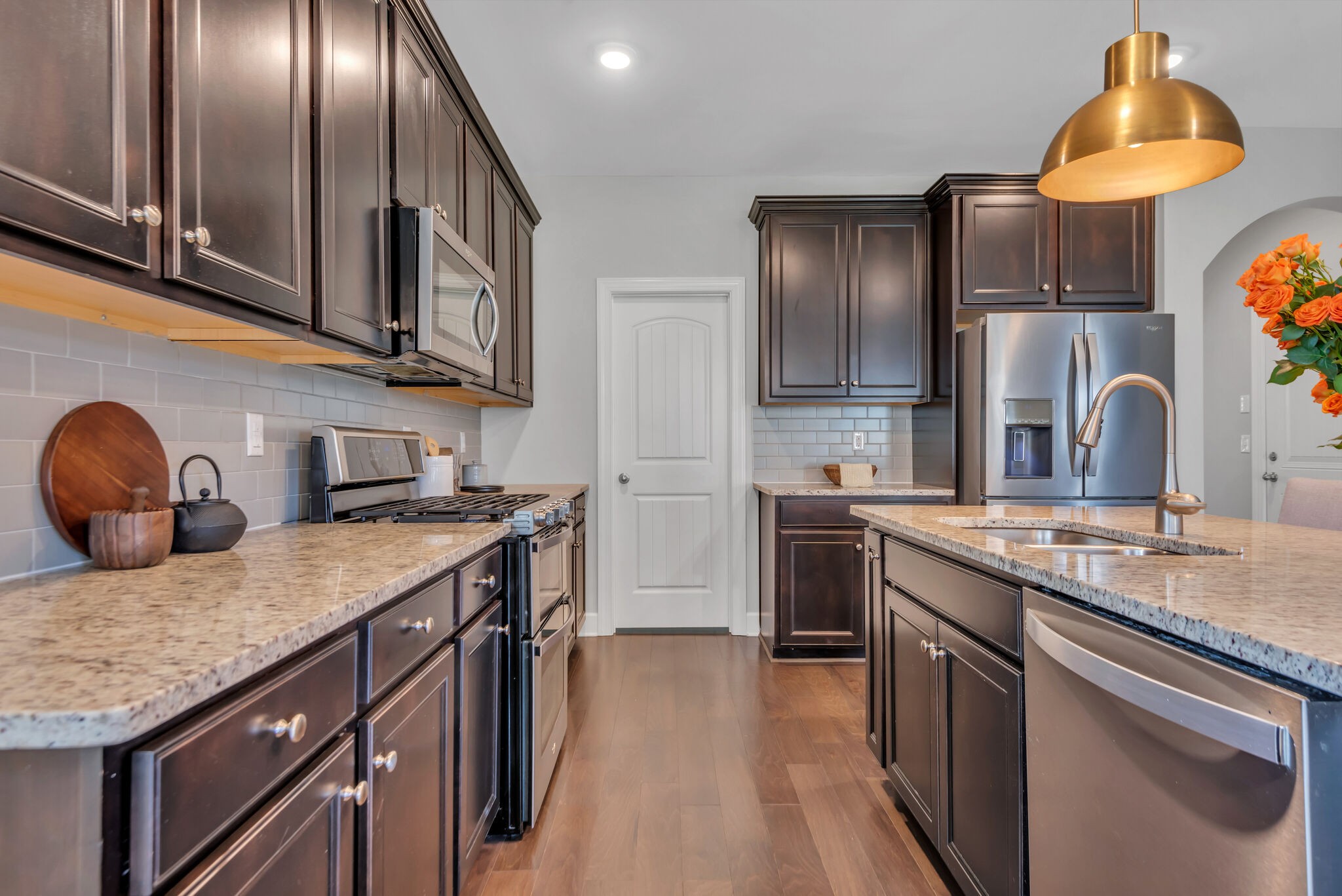 1220 Boxthorn Dr