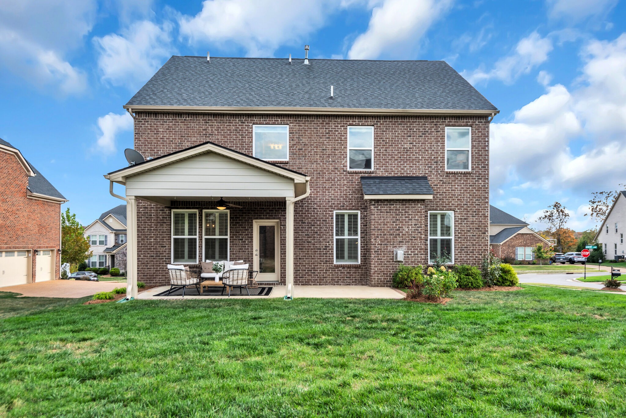 1220 Boxthorn Dr