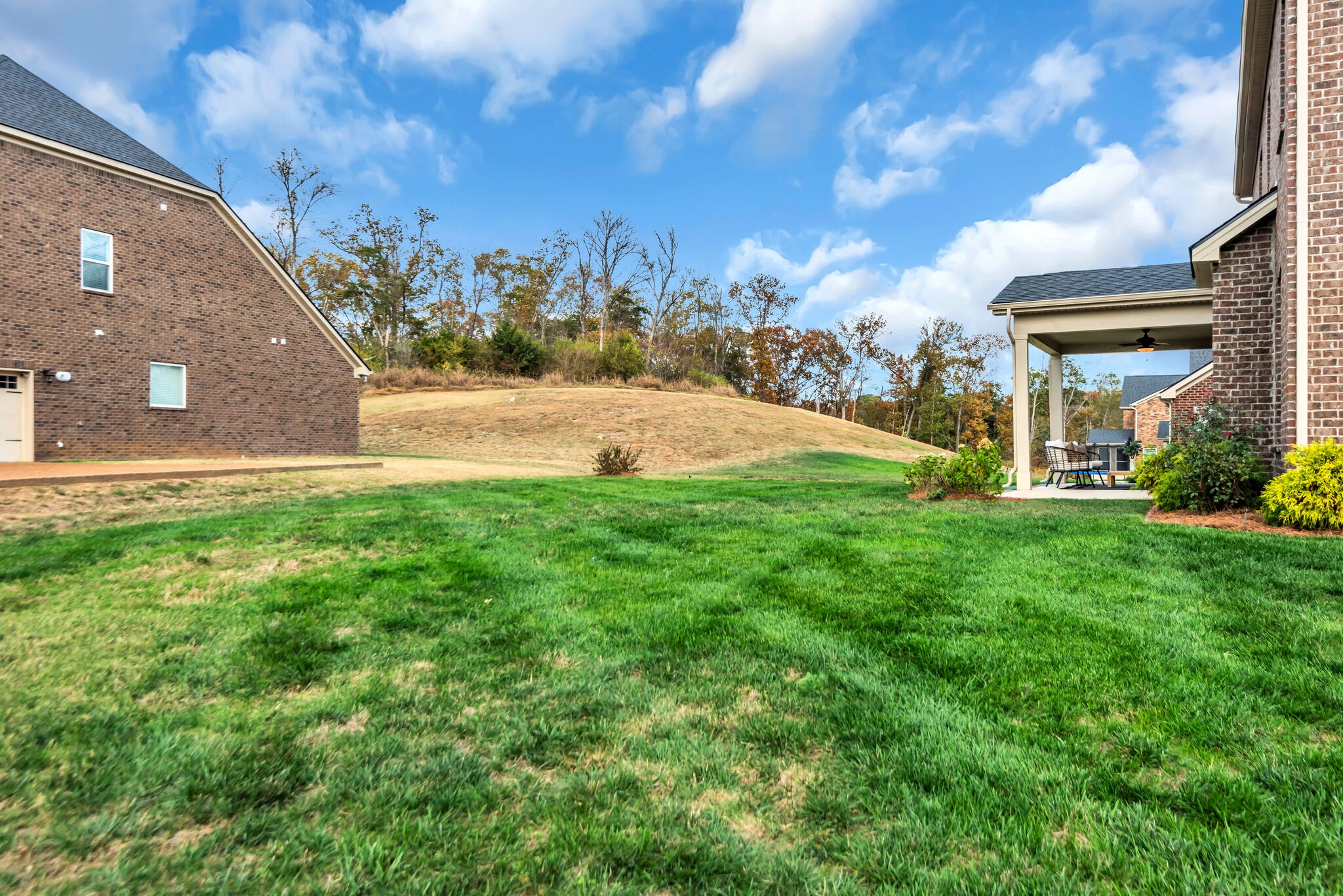 1220 Boxthorn Dr