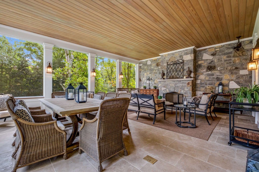 701 Belle Meade Blvd