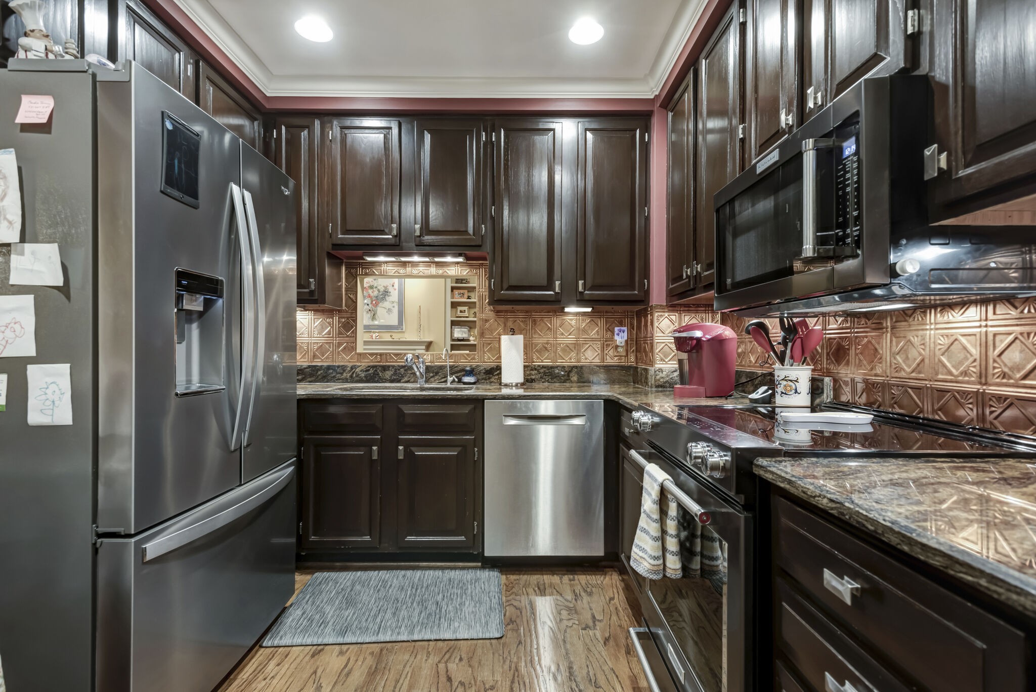 3733 West End Avenue Unit: 102