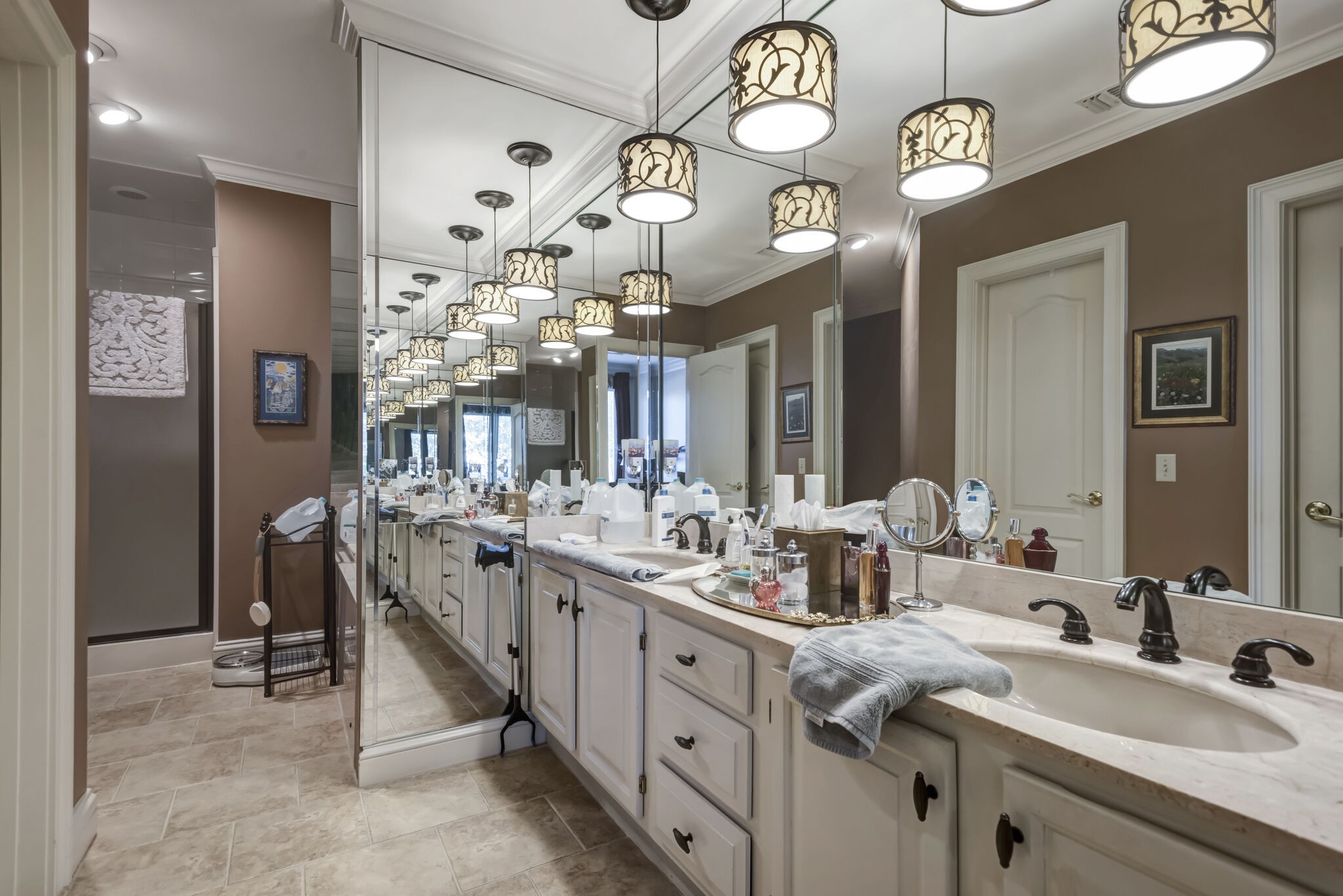 3733 West End Avenue Unit: 102