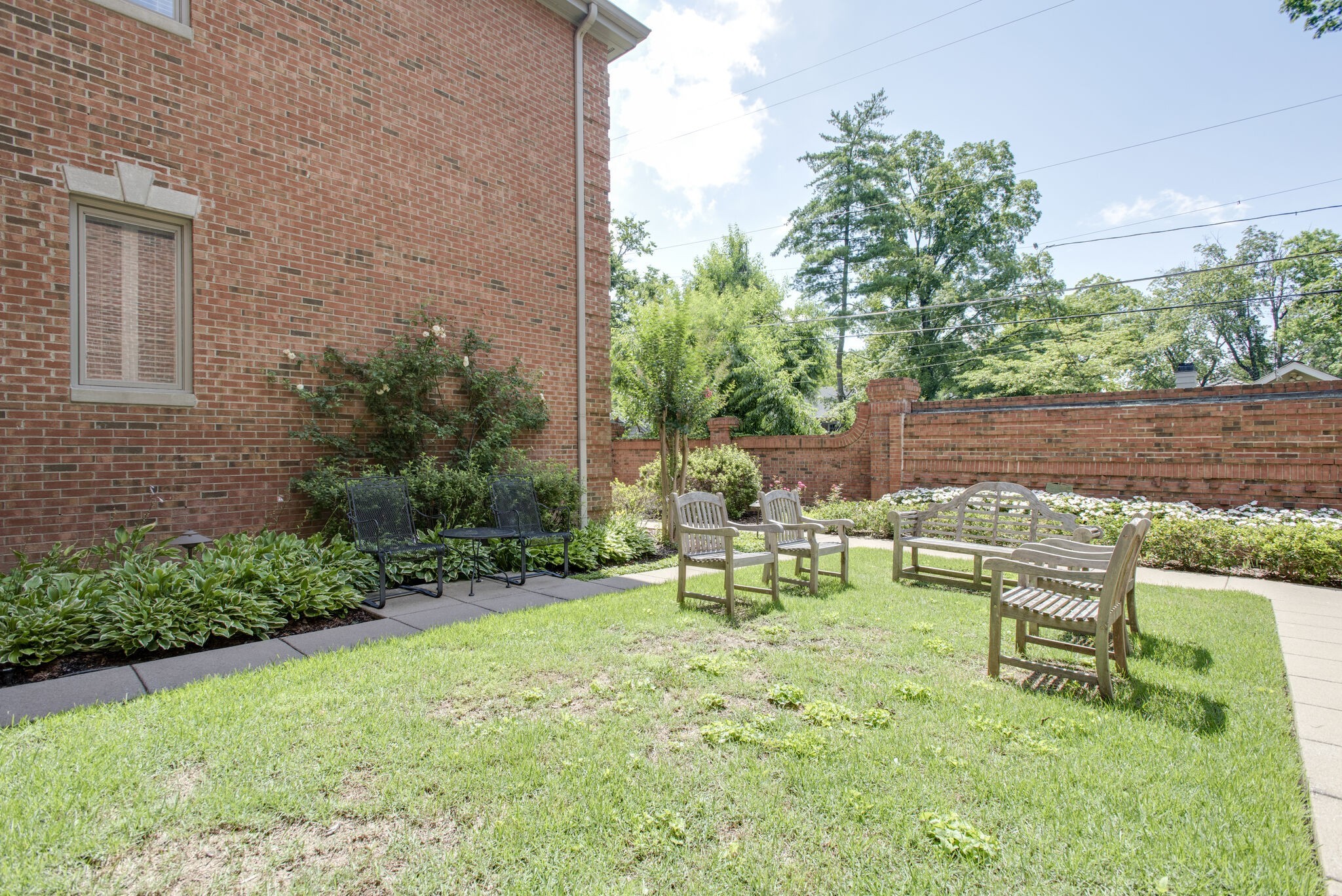 3733 West End Avenue Unit: 102