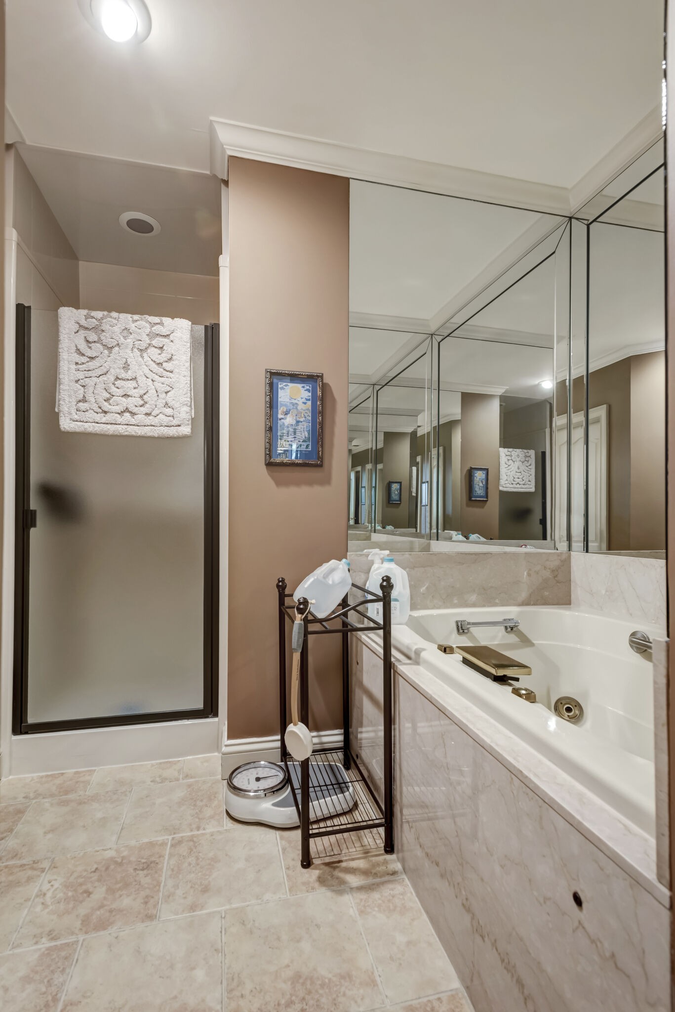 3733 West End Avenue Unit: 102