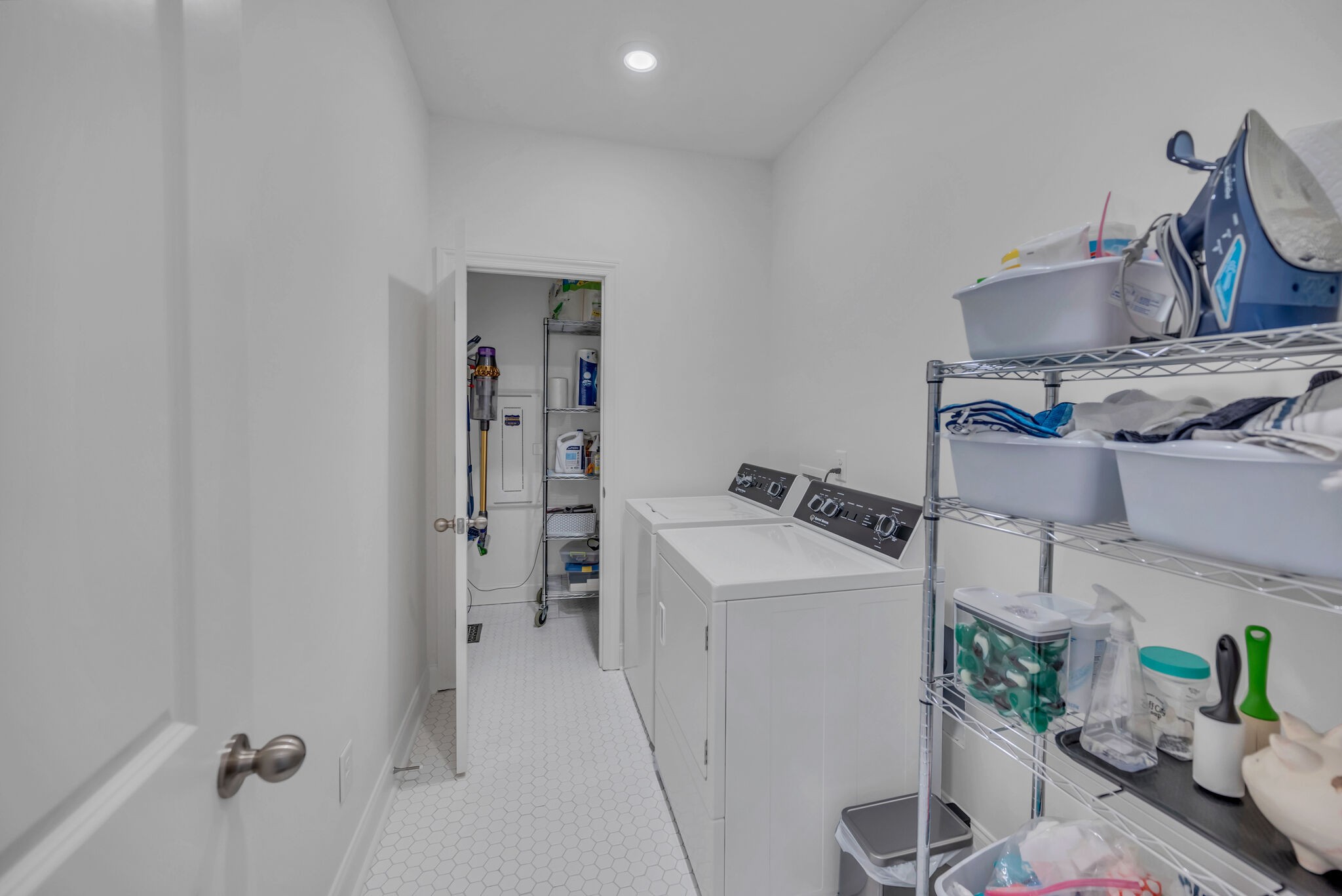 5025 Evangeline Pl