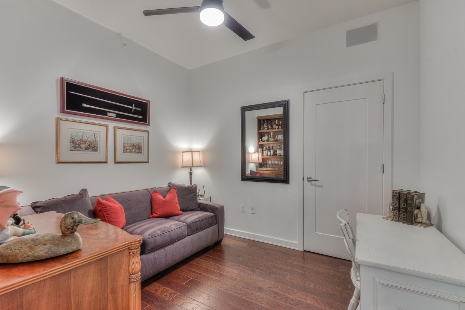1212 Laurel St Unit: 1304