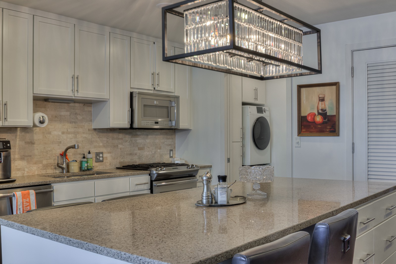 1212 Laurel St Unit: 1304