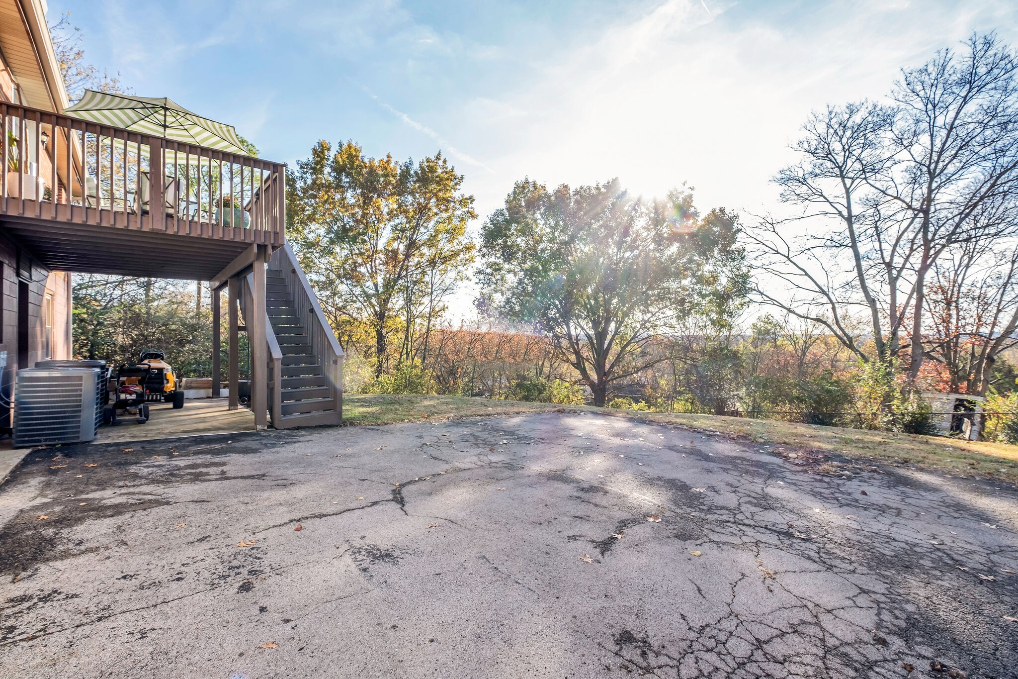 210 Bonnacliff Ct