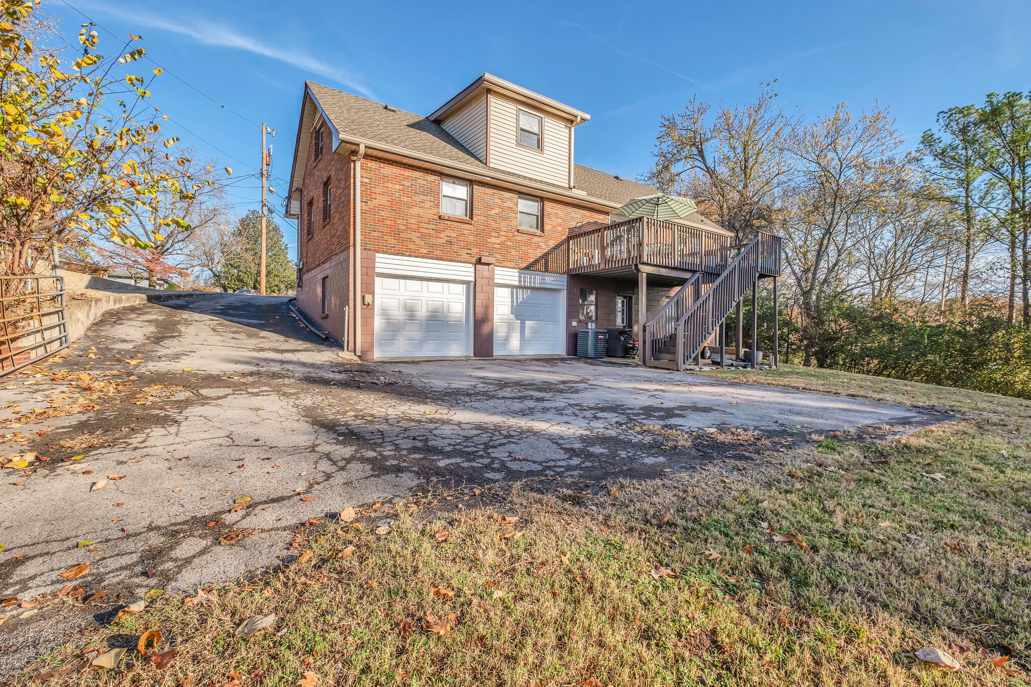 210 Bonnacliff Ct