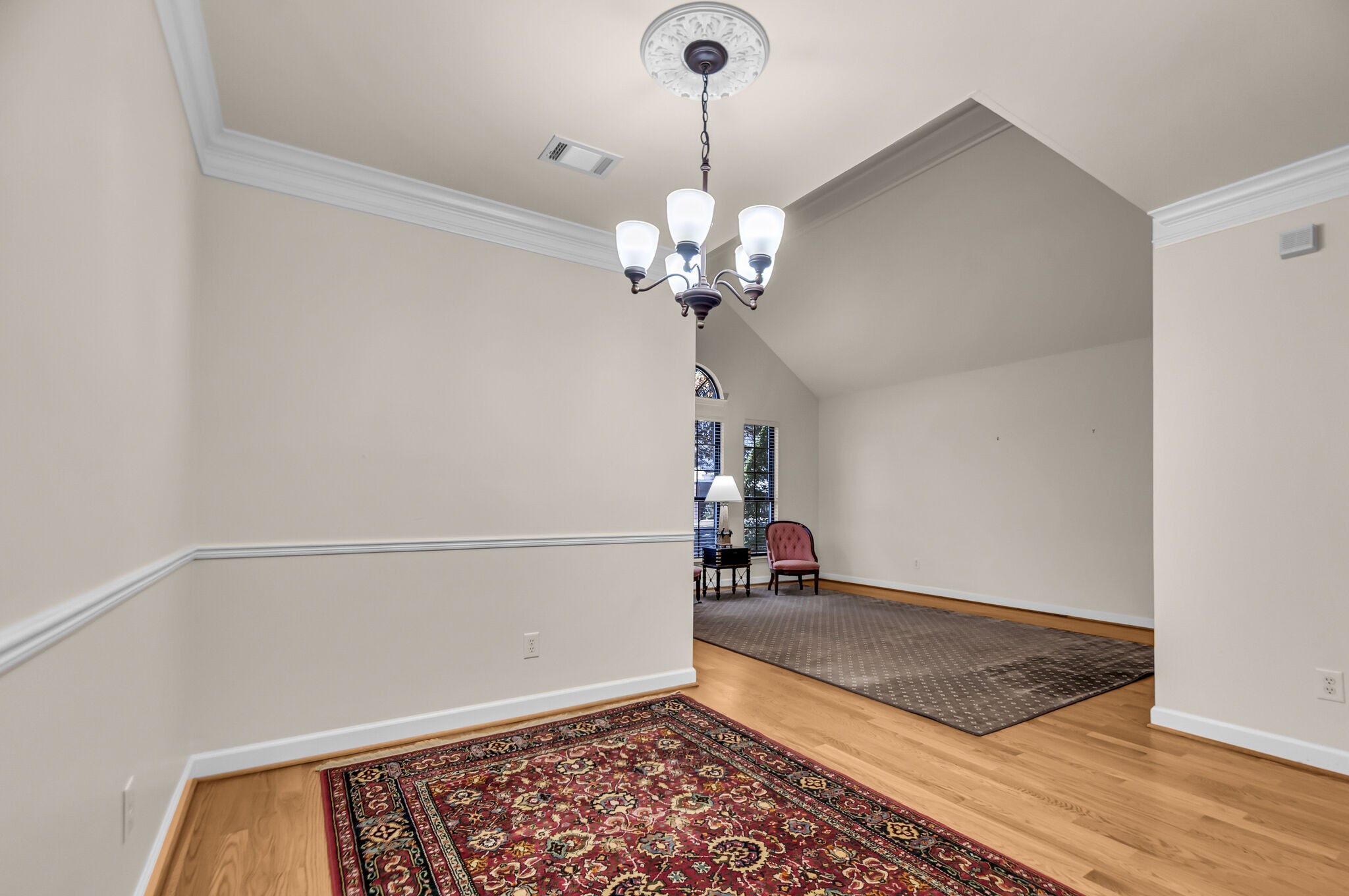 8725 Sawyer Brown Rd