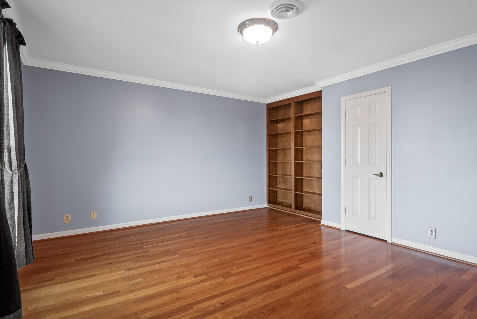 143 Jefferson Sq