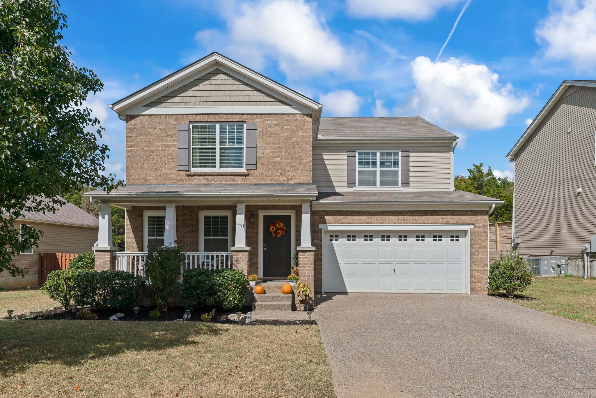 1351 Creekside Dr