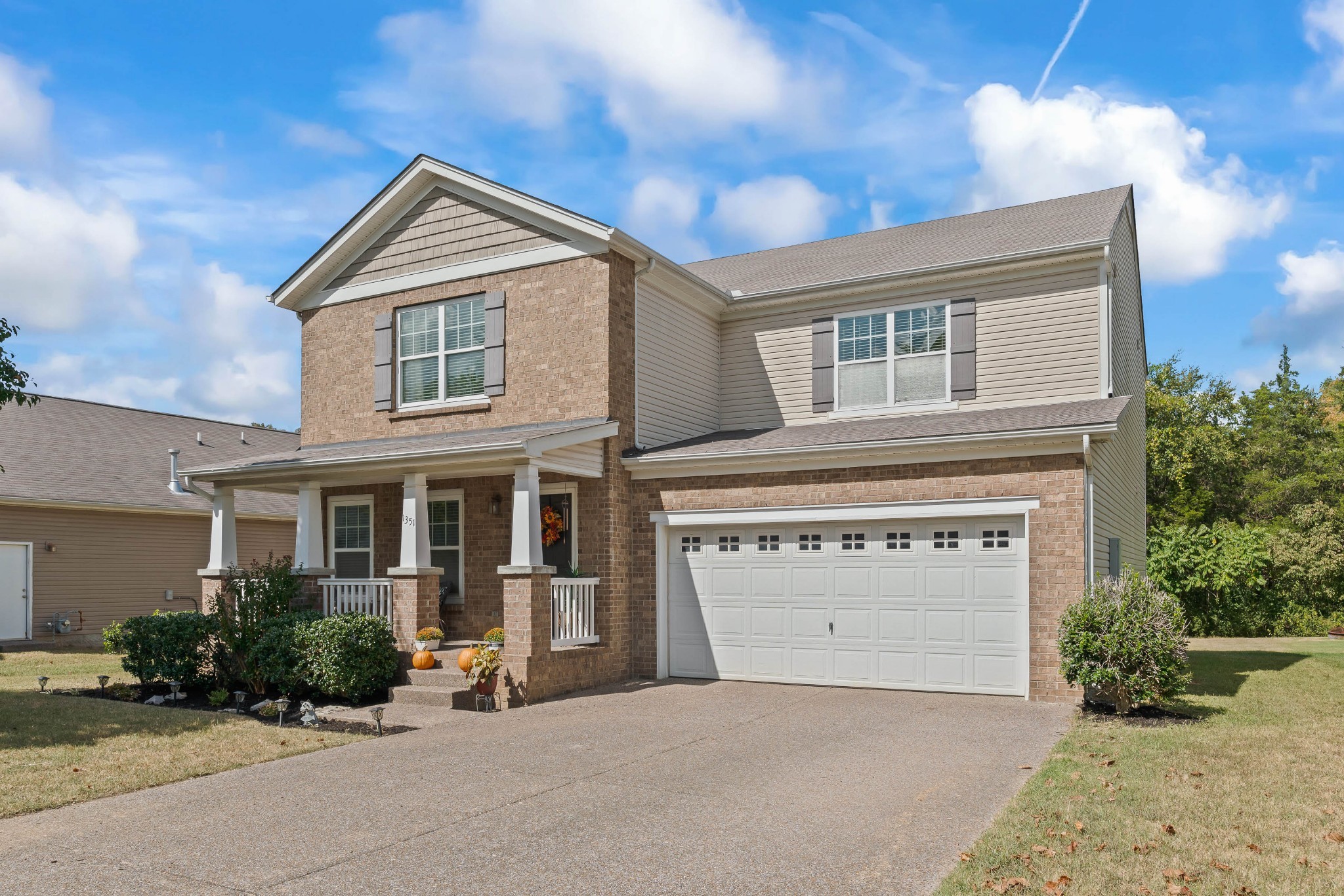 1351 Creekside Dr