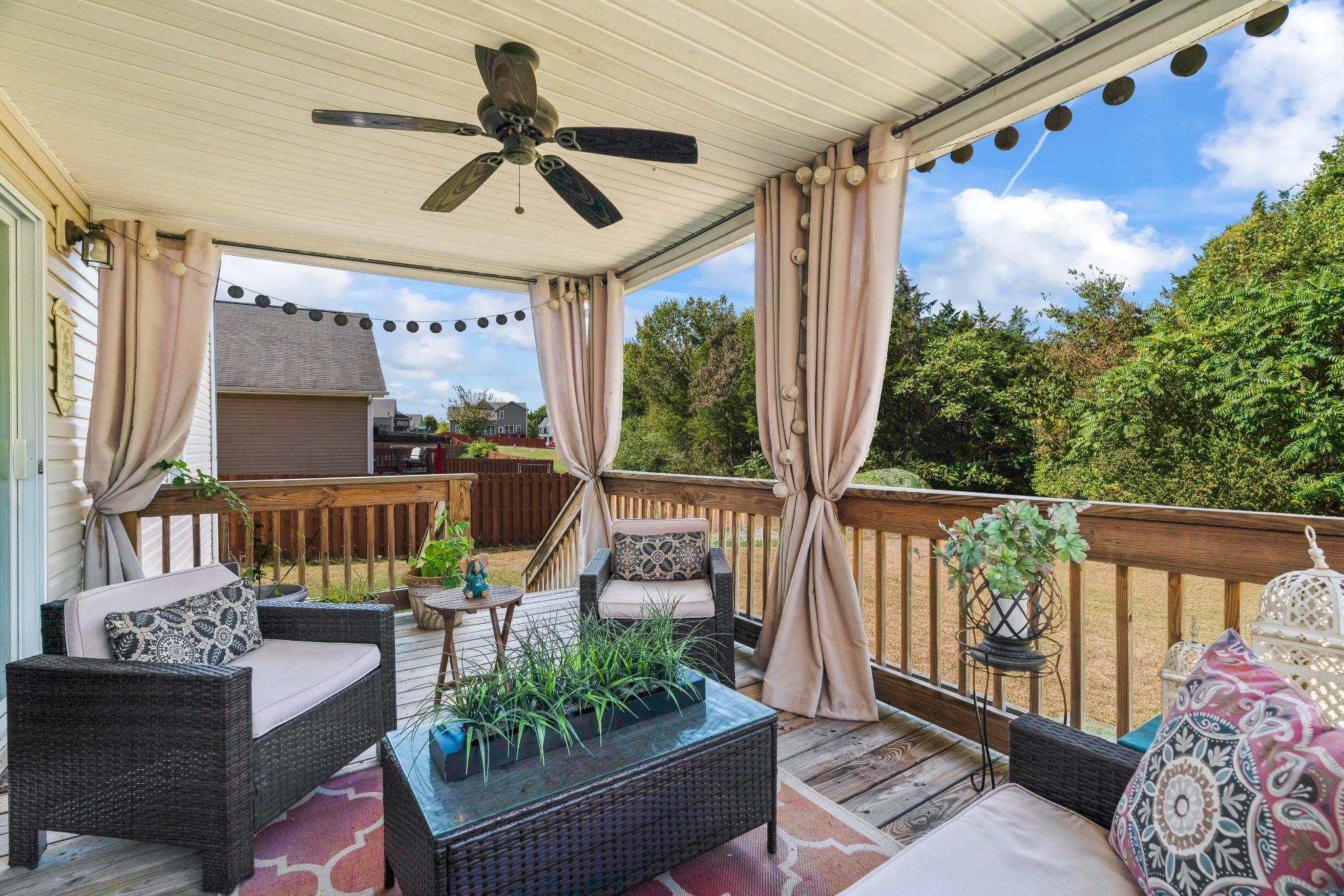 1351 Creekside Dr